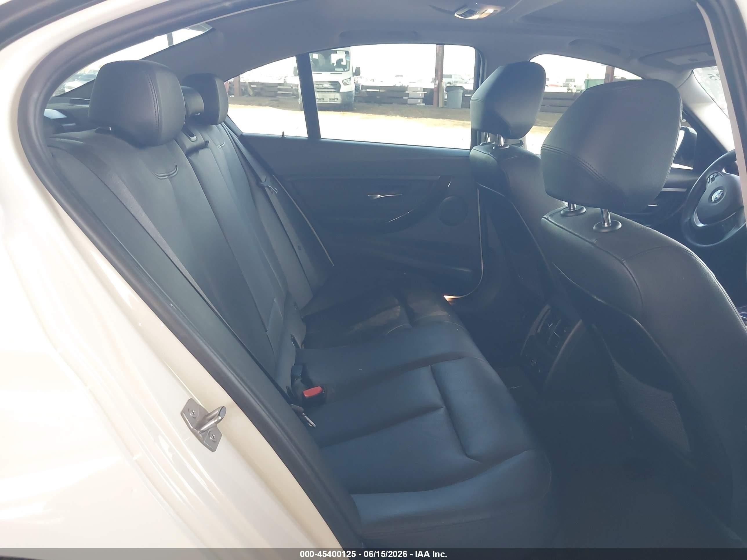 2014 Bmw 328i Xdrive White vin: WBA3B3C58EJ982505