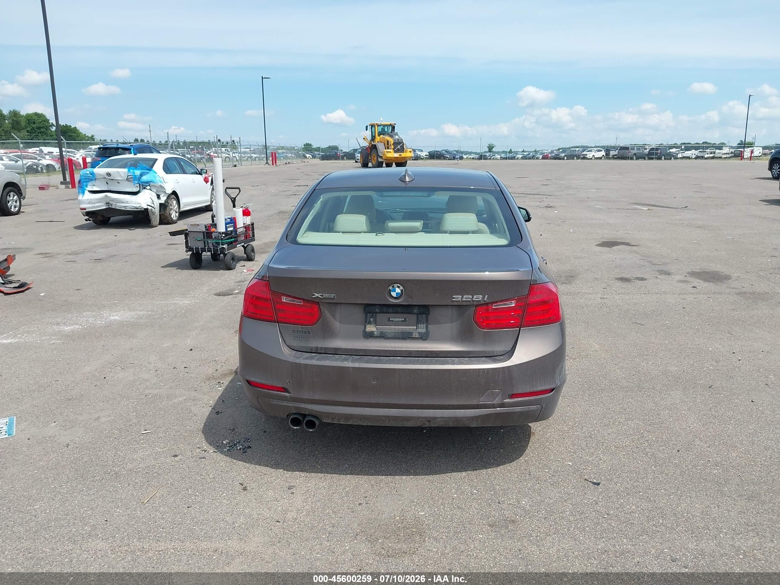 2013 Bmw 328i Xdrive Brown vin: WBA3B3C59DF531777