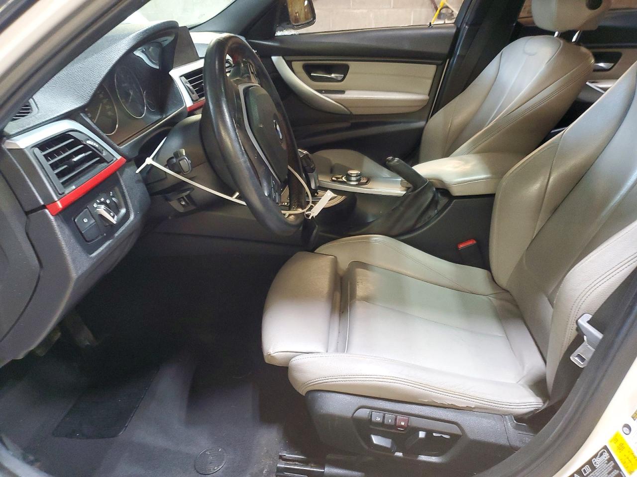 2013 Bmw 328 Xi White vin: WBA3B3C59DF533237