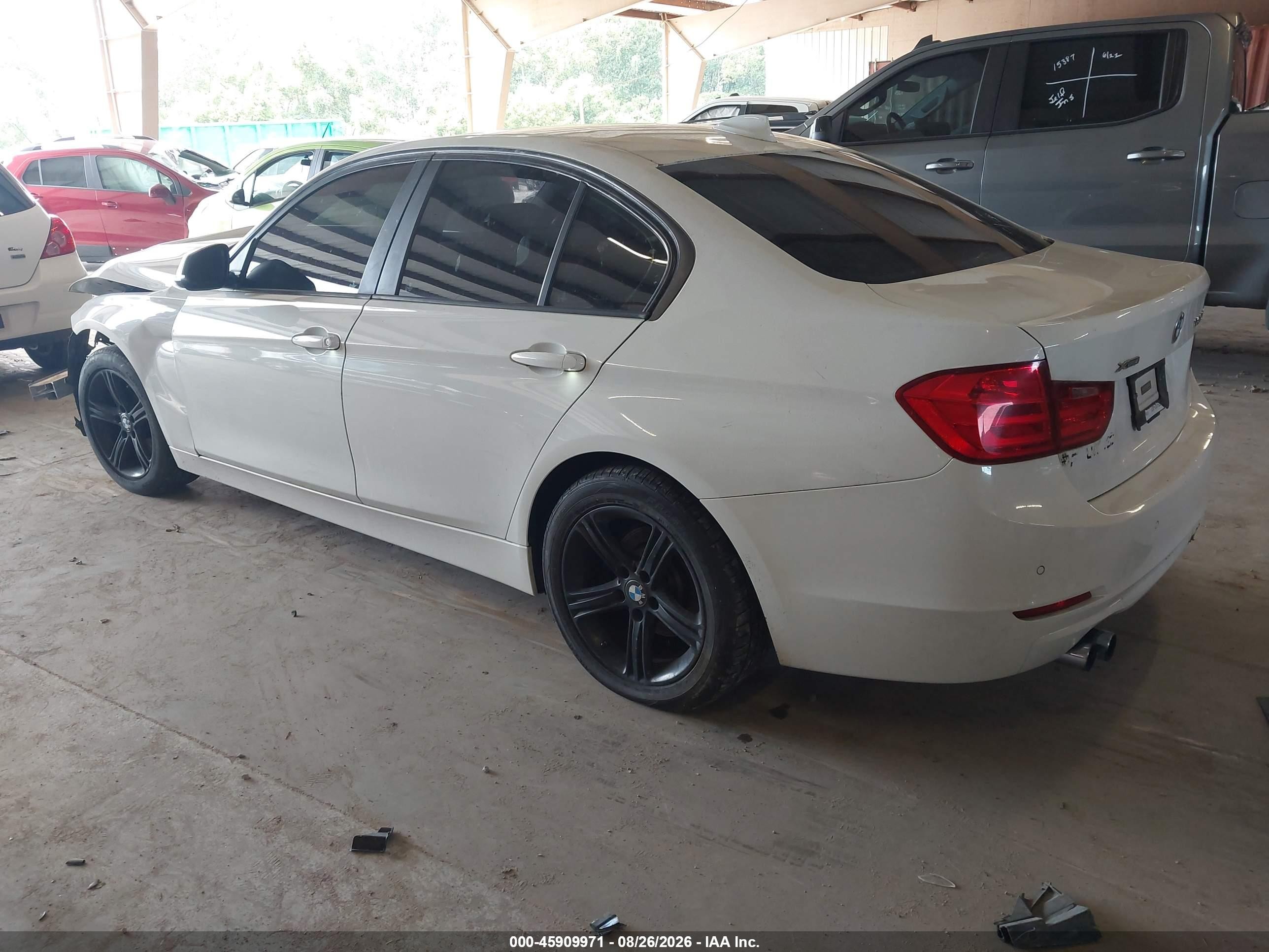 2013 Bmw 328i Xdrive White vin: WBA3B3C59DF539863