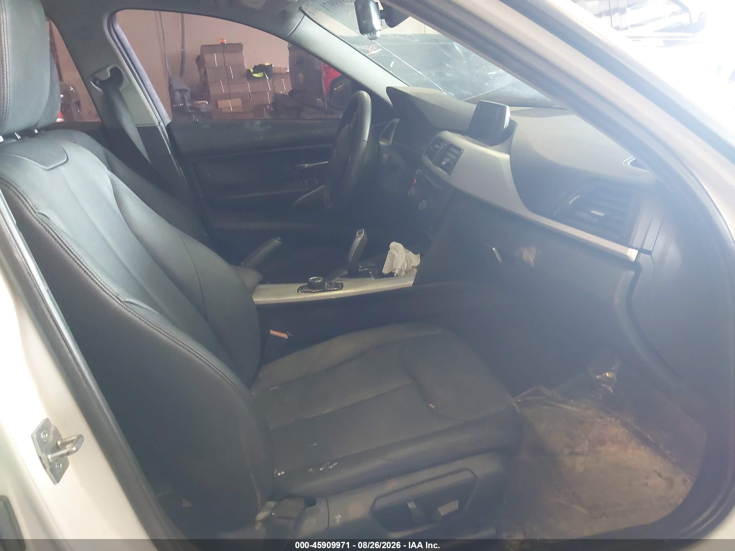 2013 Bmw 328i Xdrive White vin: WBA3B3C59DF539863