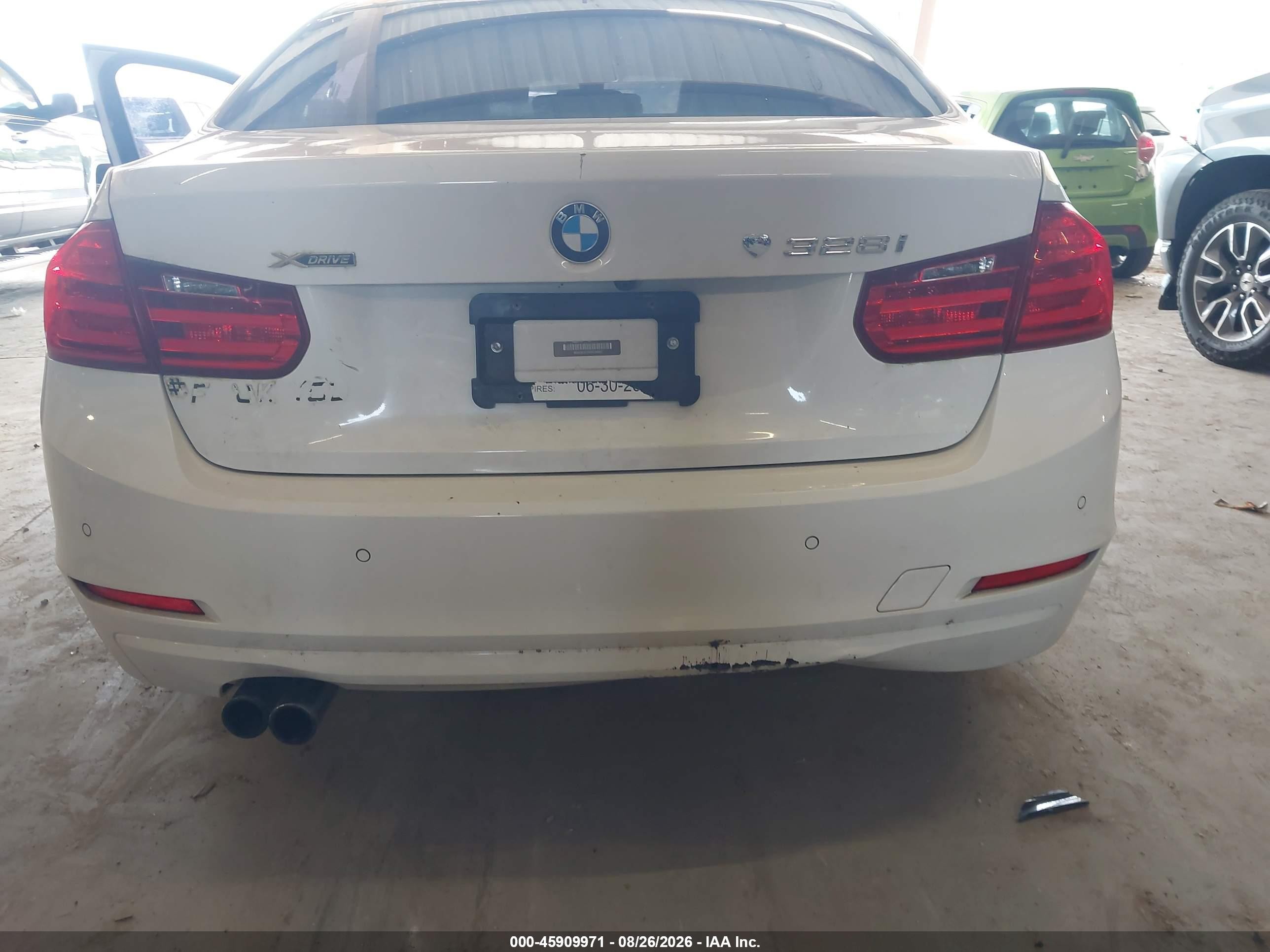 2013 Bmw 328i Xdrive White vin: WBA3B3C59DF539863