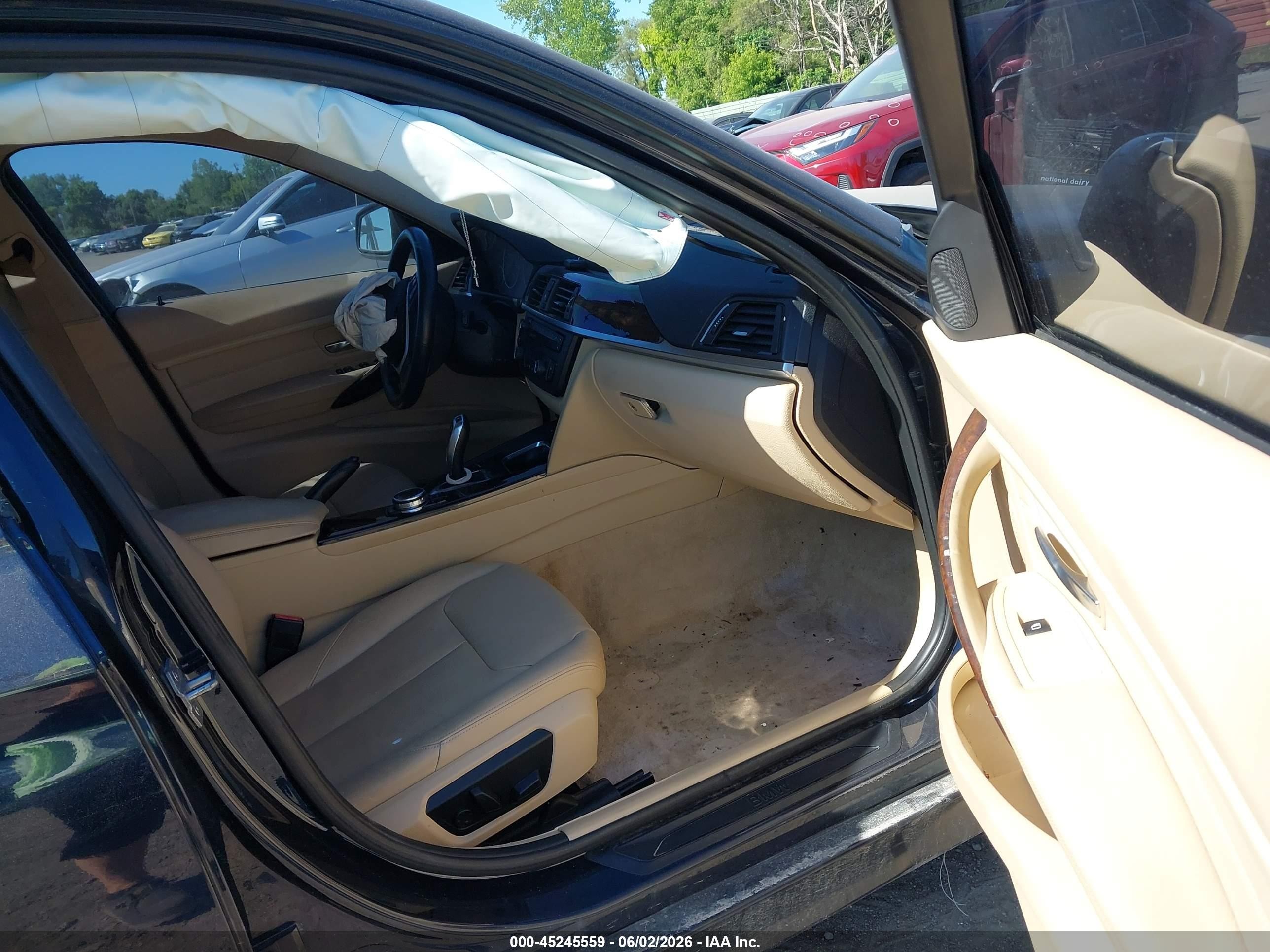 2014 Bmw 328i Xdrive Blue vin: WBA3B3C59EJ980391
