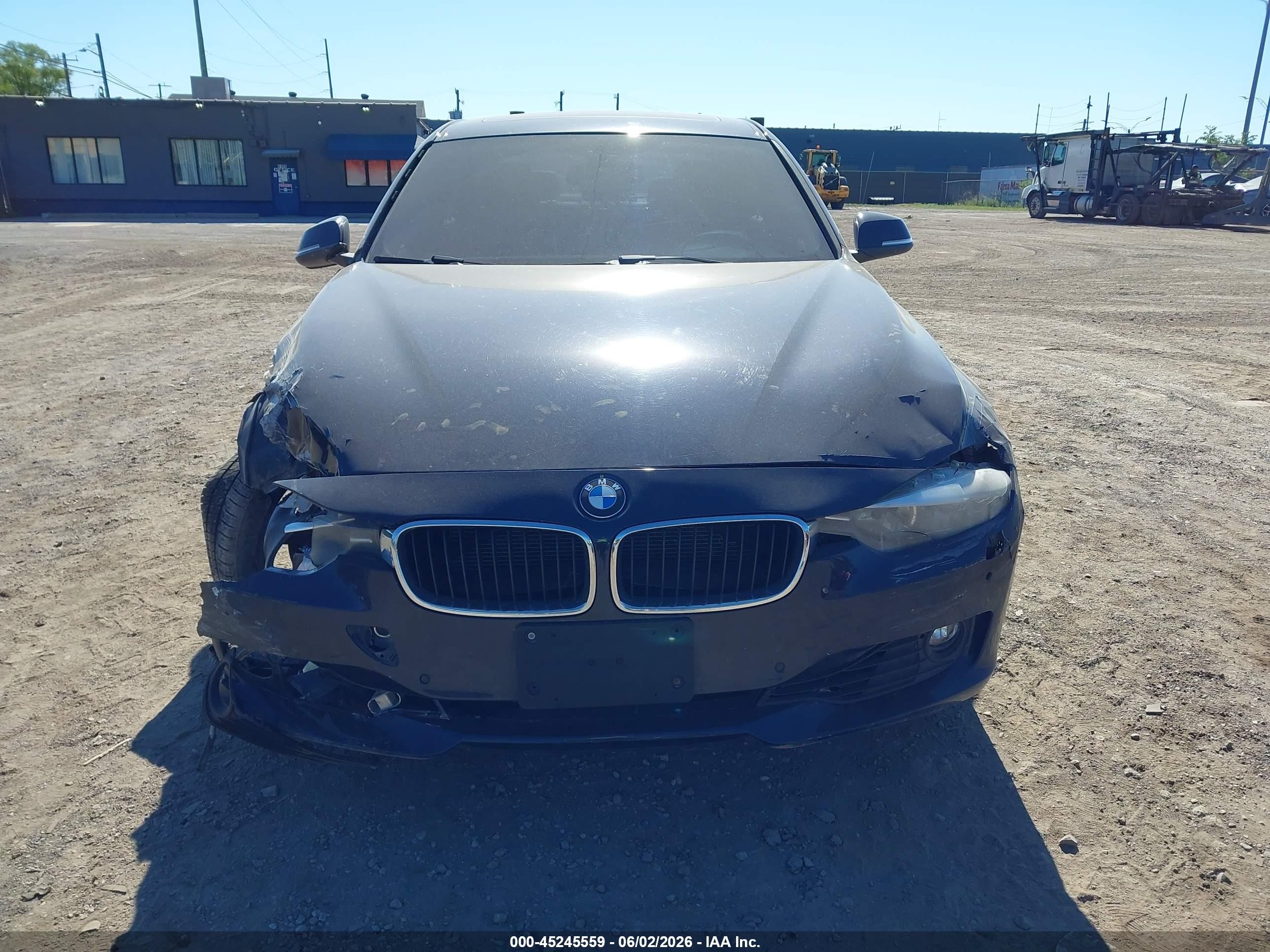 2014 Bmw 328i Xdrive Blue vin: WBA3B3C59EJ980391