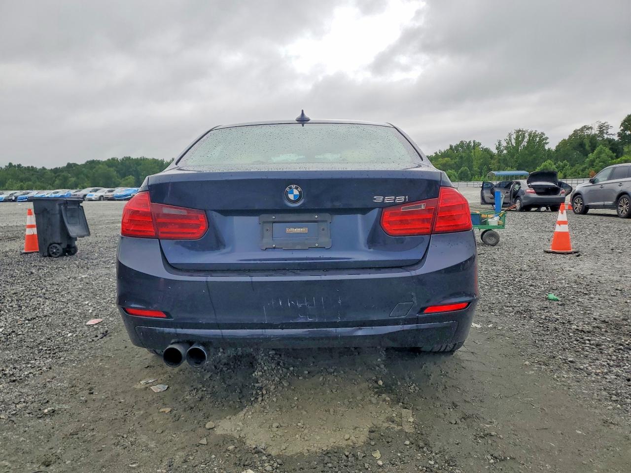 2013 Bmw 328 Xi Blue vin: WBA3B3C5XDF531478