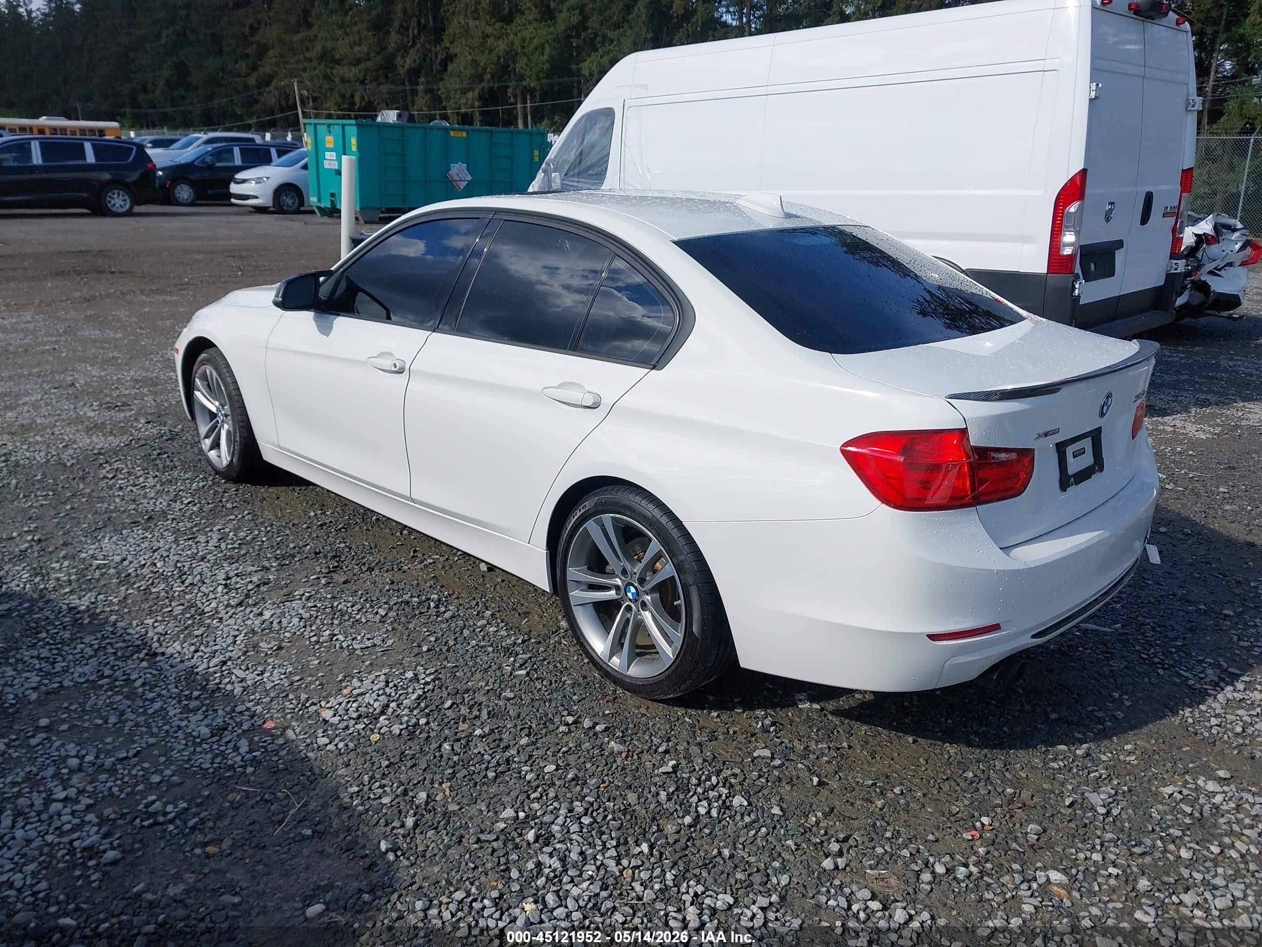 2013 Bmw 328i Xdrive White vin: WBA3B3C5XDF531626