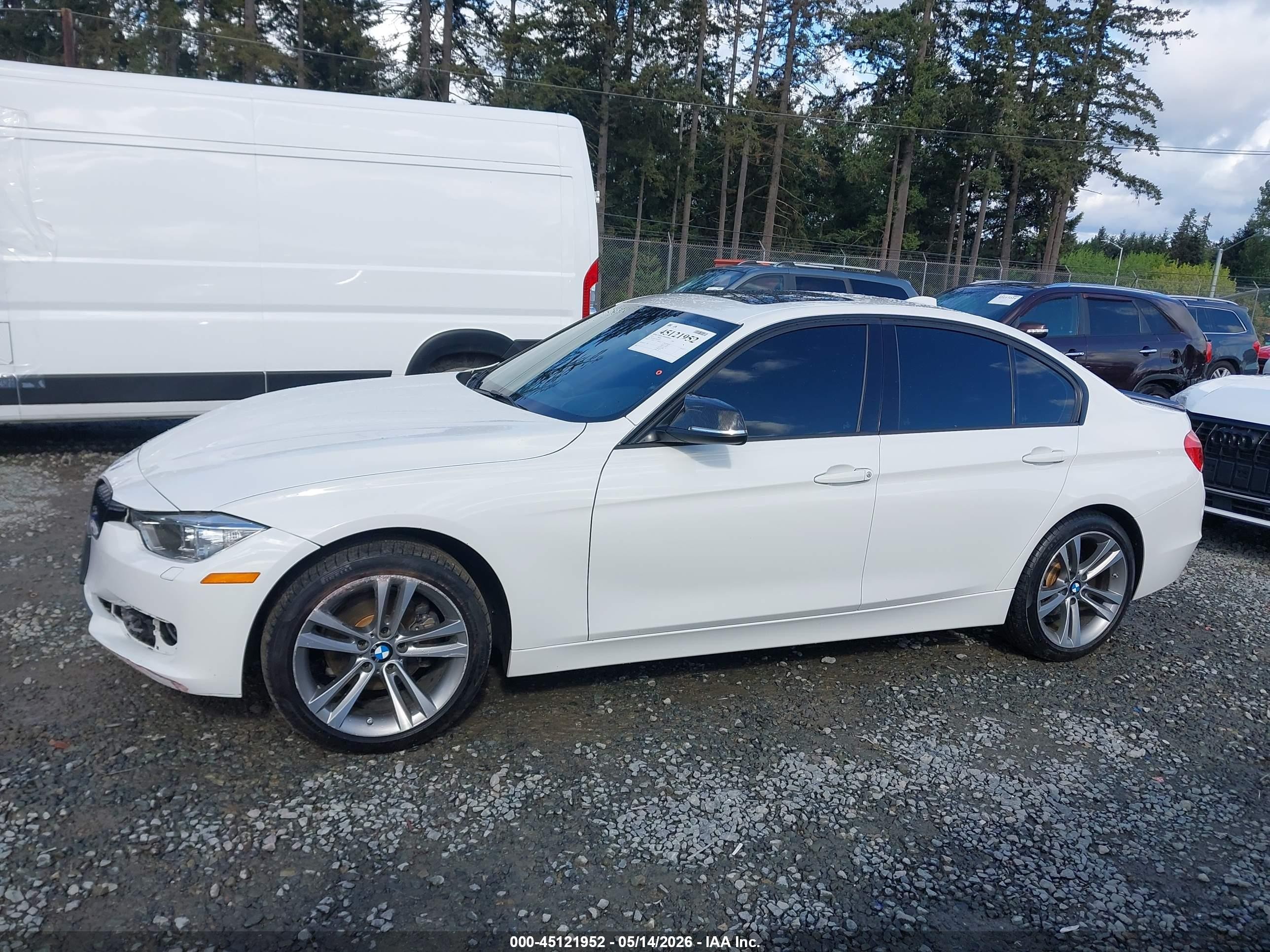 2013 Bmw 328i Xdrive White vin: WBA3B3C5XDF531626
