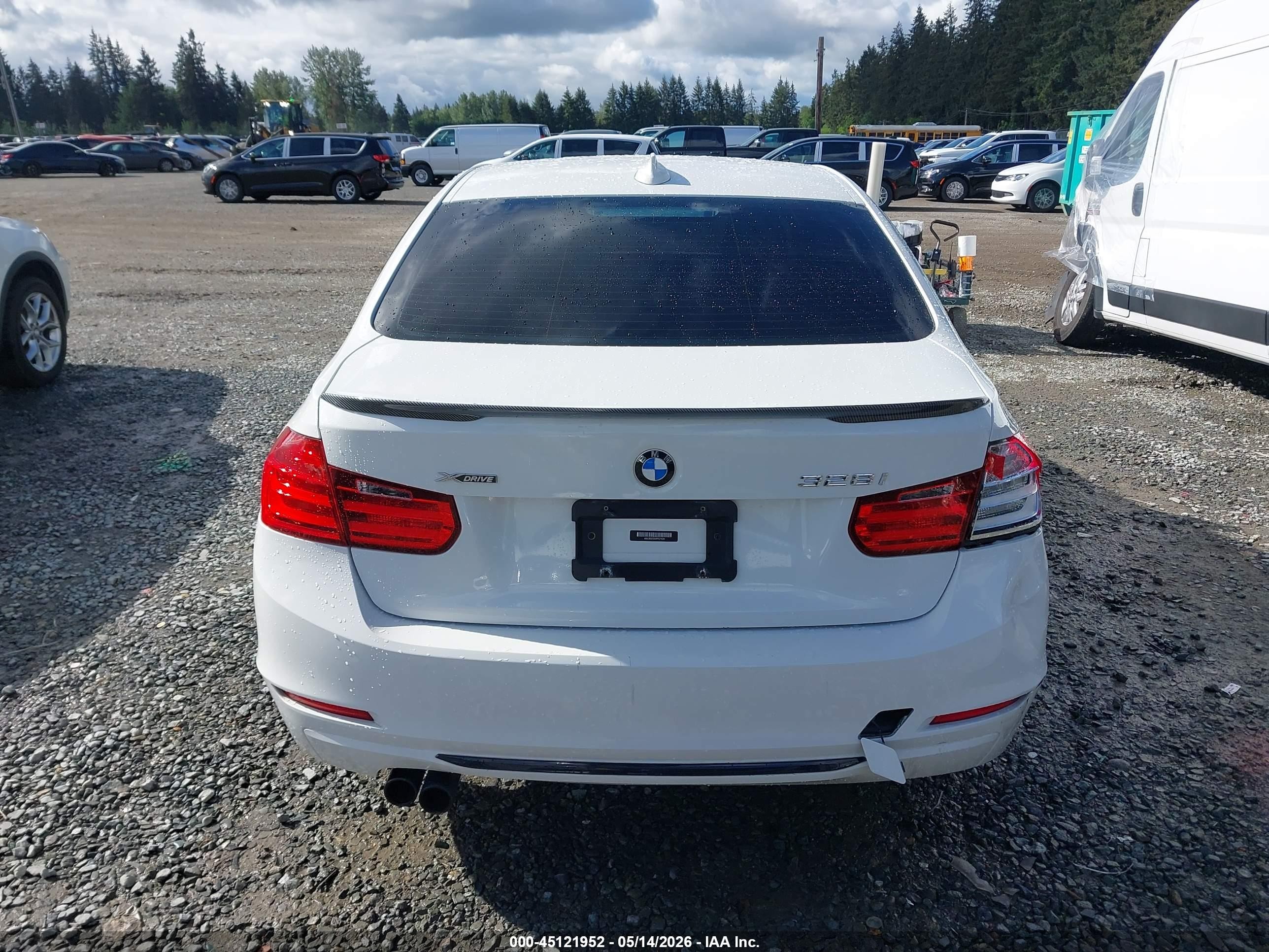 2013 Bmw 328i Xdrive White vin: WBA3B3C5XDF531626