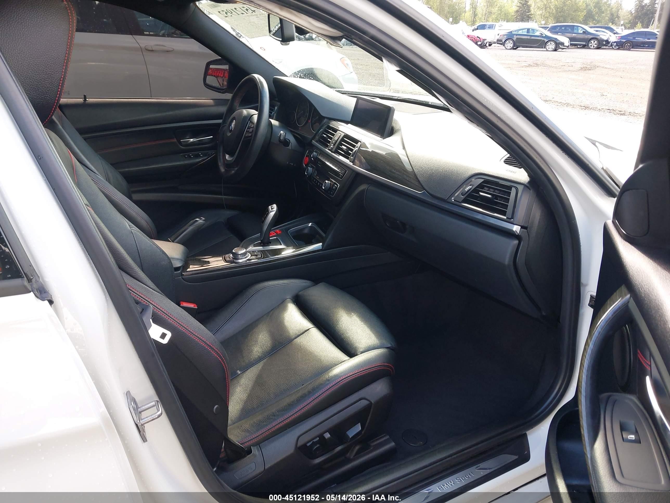 2013 Bmw 328i Xdrive White vin: WBA3B3C5XDF531626