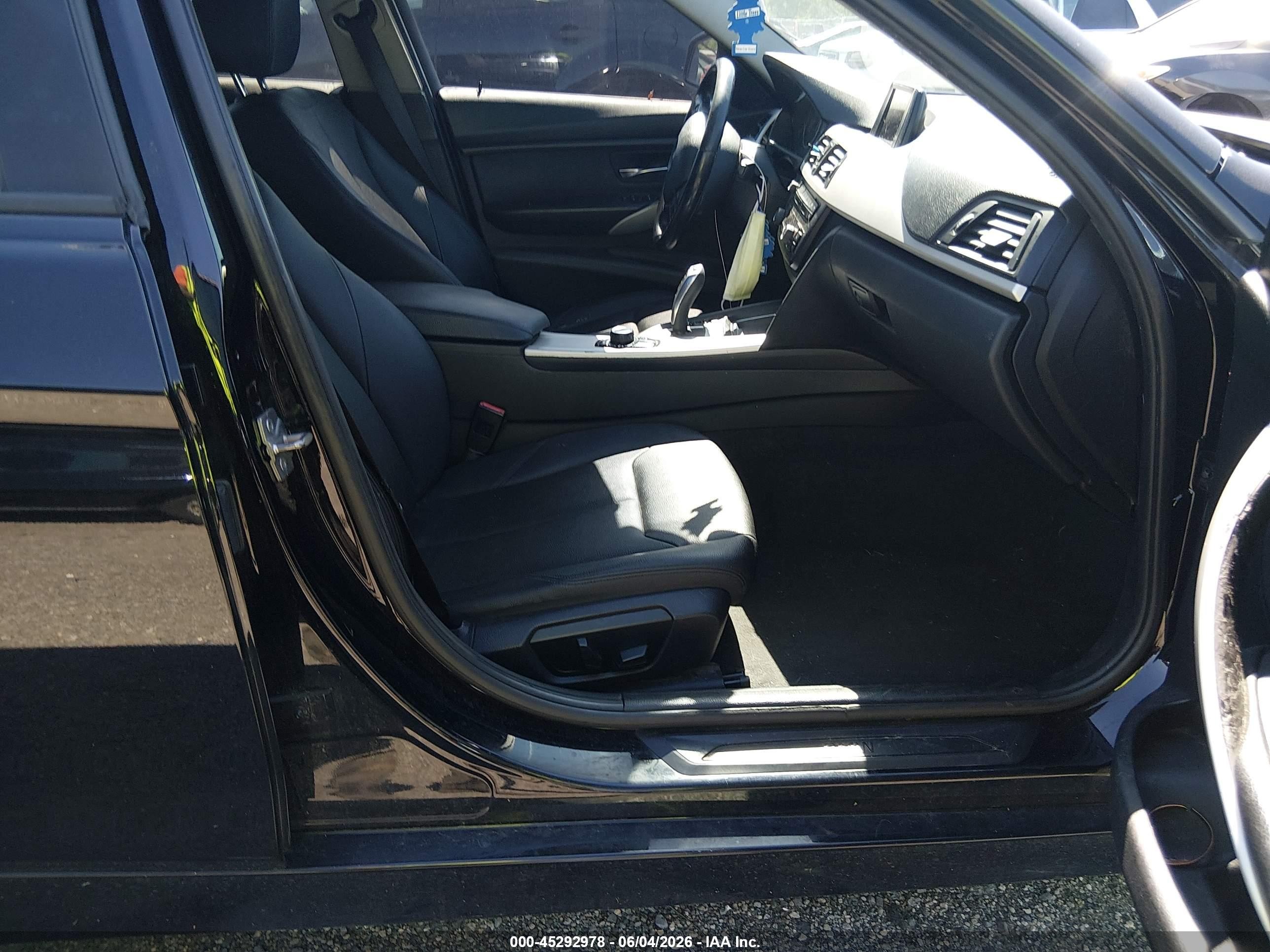 2013 Bmw 328i Xdrive Black vin: WBA3B3C5XDF541928
