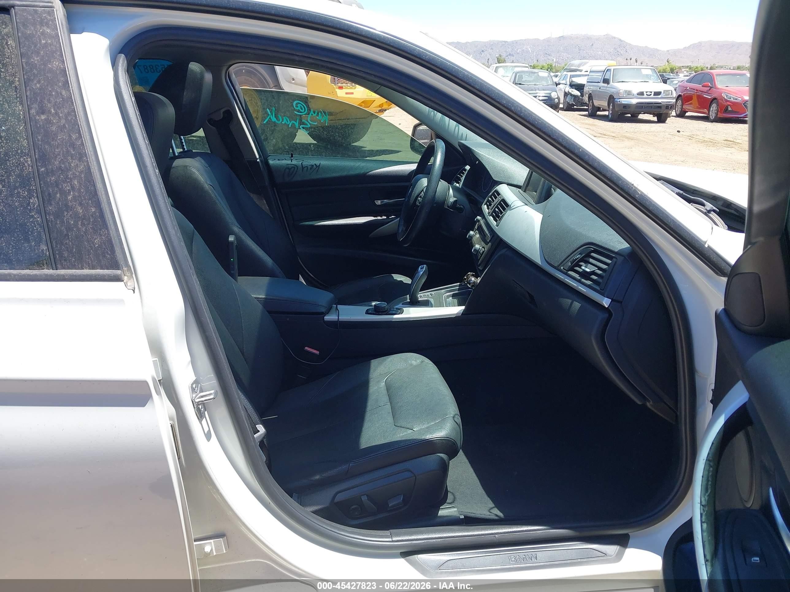 2013 Bmw 328i Xdrive White vin: WBA3B3C5XDJ811043