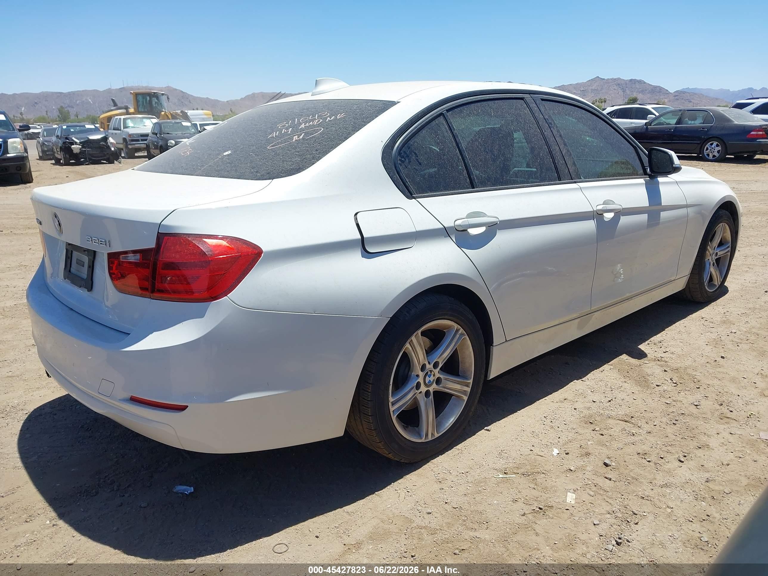 2013 Bmw 328i Xdrive White vin: WBA3B3C5XDJ811043