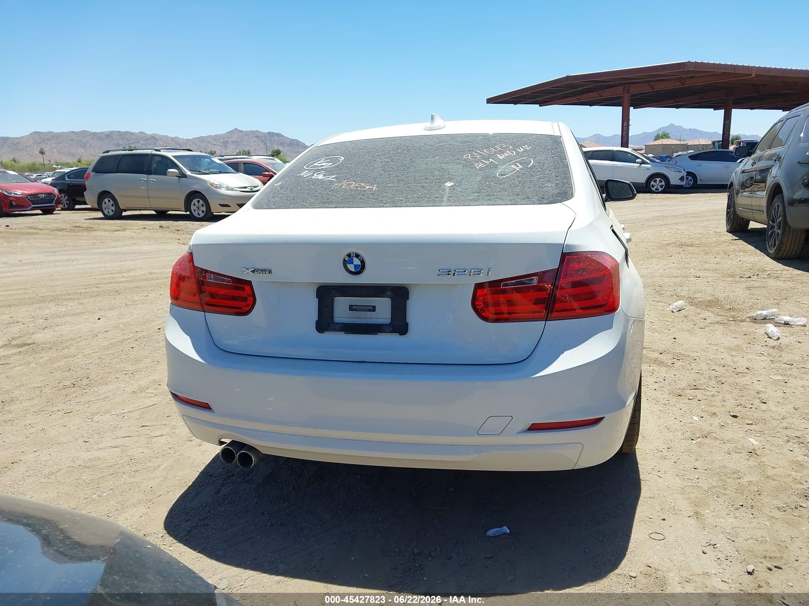 2013 Bmw 328i Xdrive White vin: WBA3B3C5XDJ811043