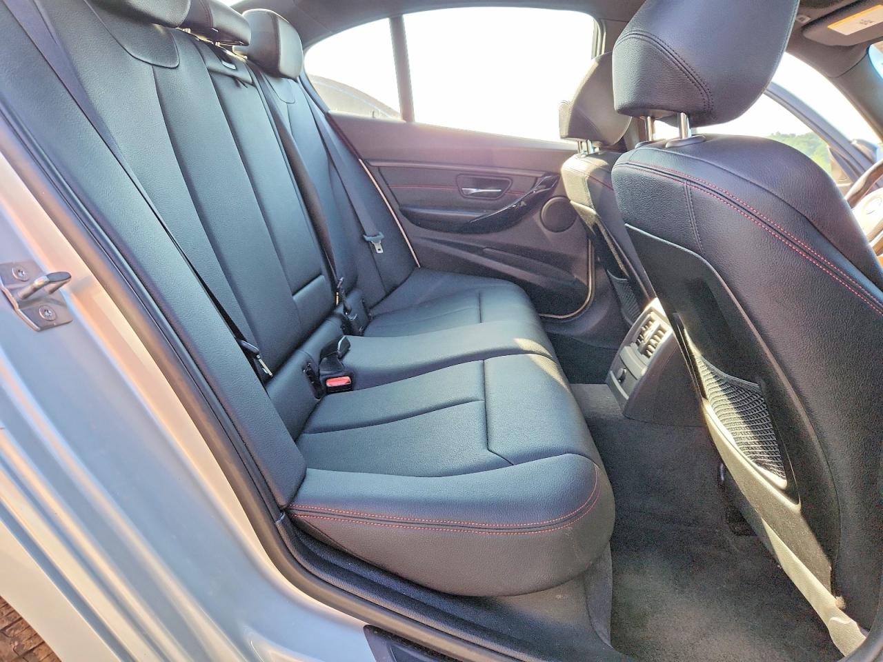 2014 Bmw 328 Xi Silver vin: WBA3B3C5XEJ980447