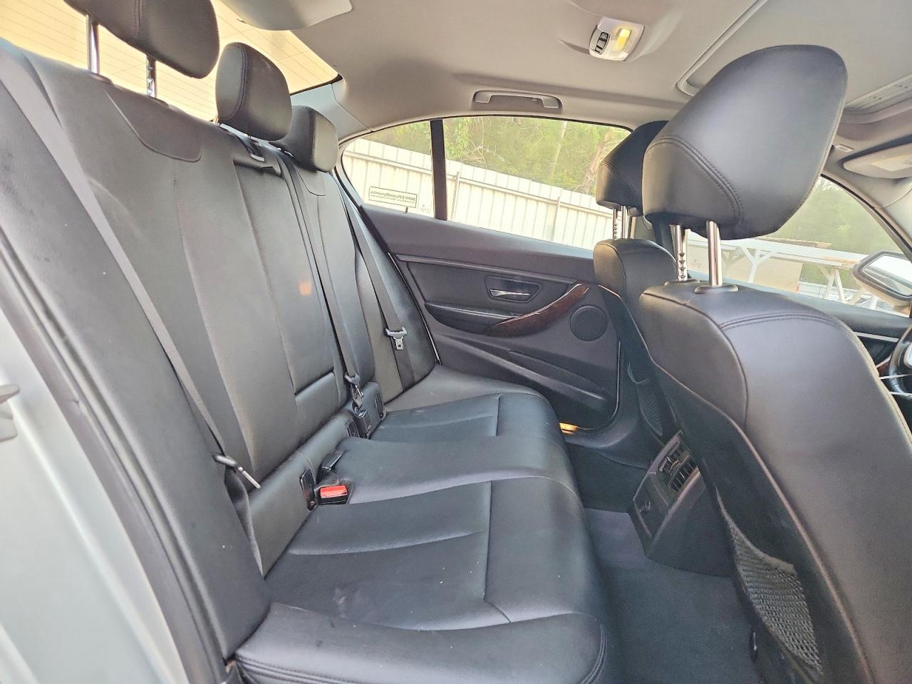 2014 Bmw 328 Xi Silver vin: WBA3B3G50ENR82310