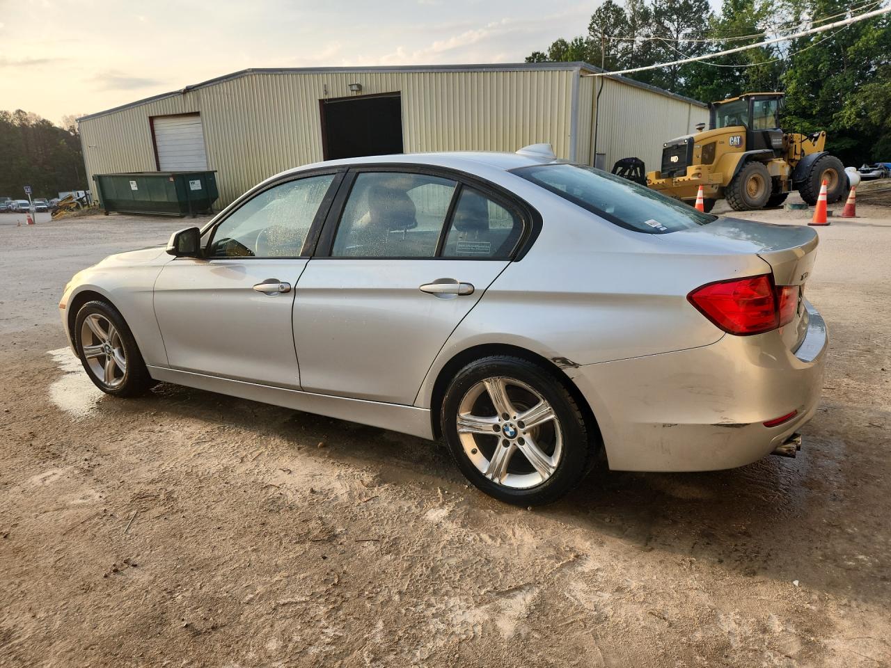 2014 Bmw 328 Xi Silver vin: WBA3B3G50ENR82310 Damage: Left Rear Door, Dent(S) W/ Paint Dmg, 1/8 To 1/2 Inch