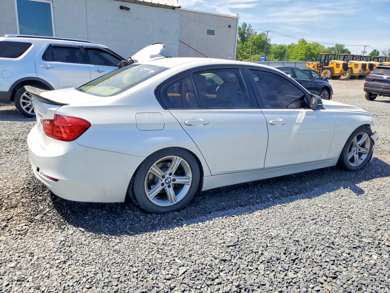 2015 Bmw 328 Xi White vin: WBA3B3G50FNR87041