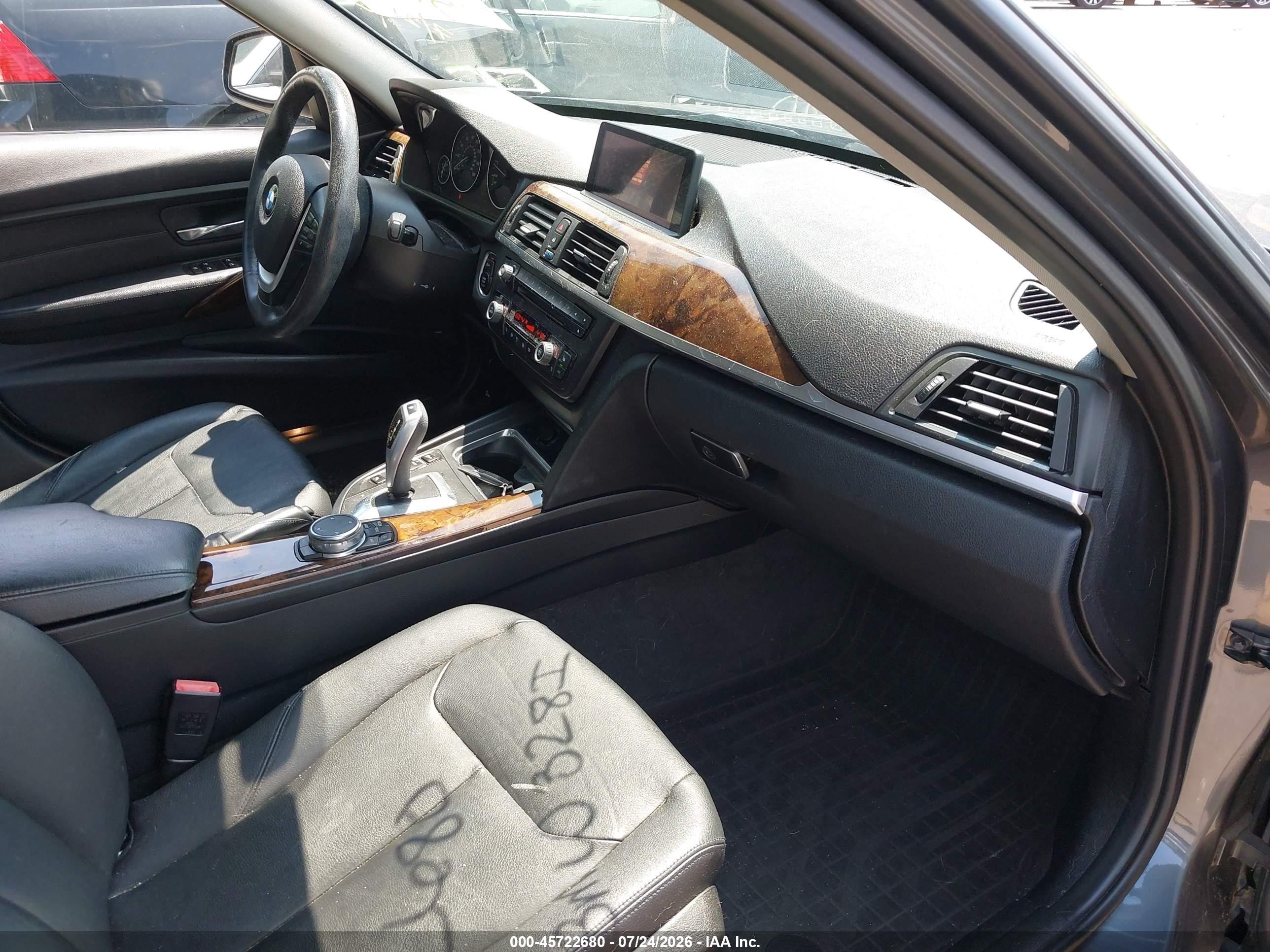 2015 Bmw 328i Xdrive Gray vin: WBA3B3G50FNR87282