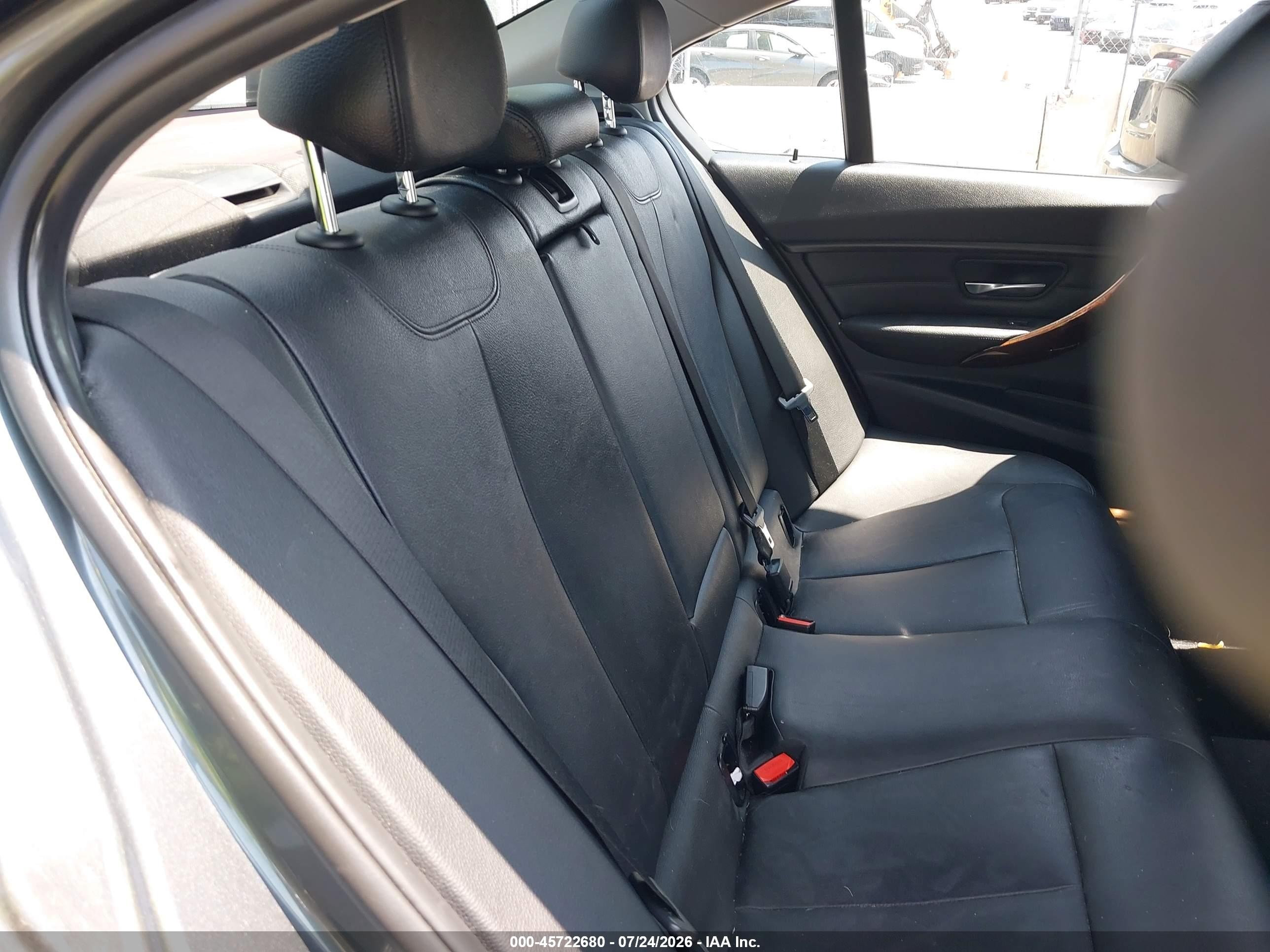 2015 Bmw 328i Xdrive Gray vin: WBA3B3G50FNR87282