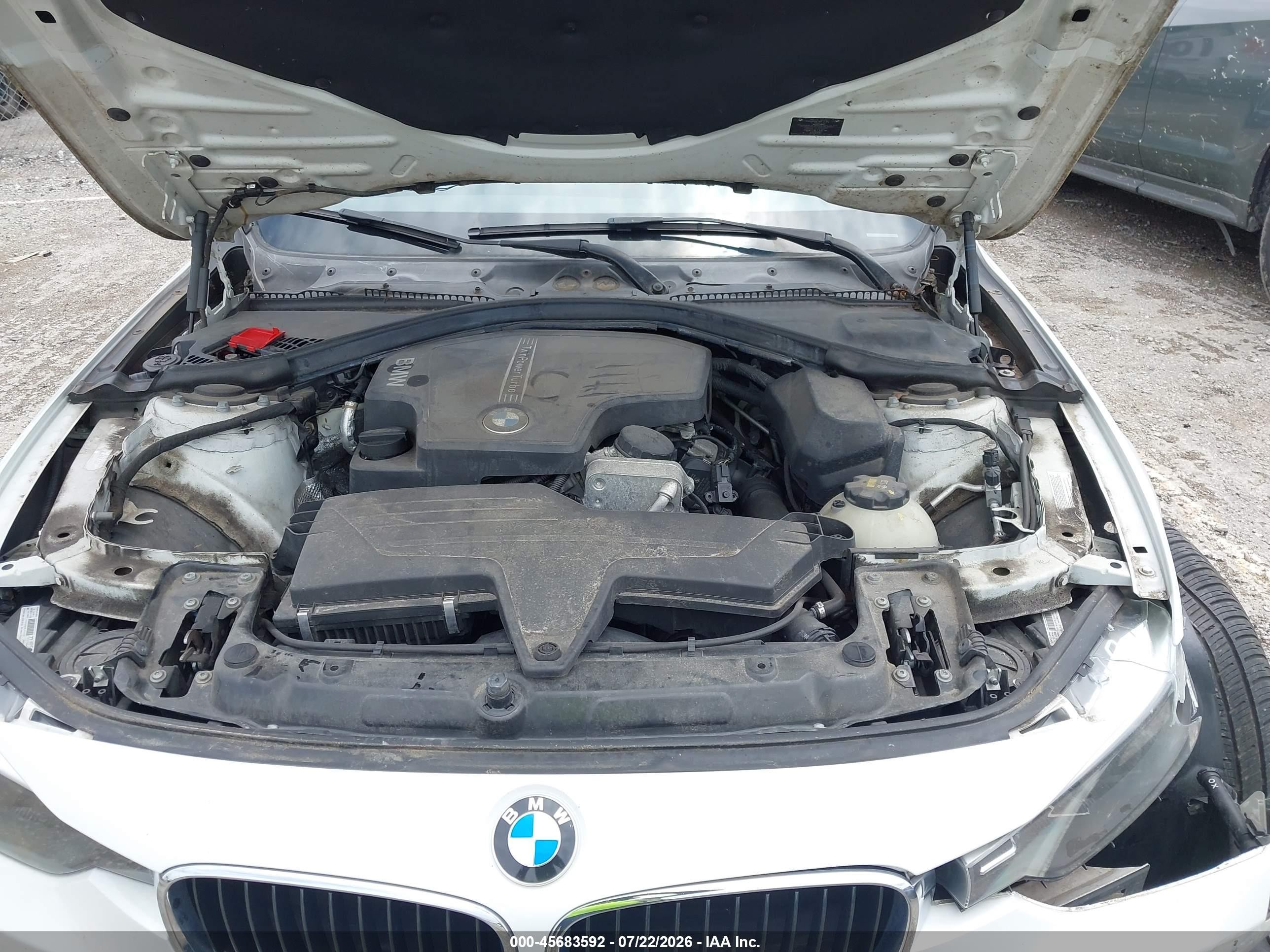 2015 Bmw 328i Xdrive White vin: WBA3B3G50FNT68553