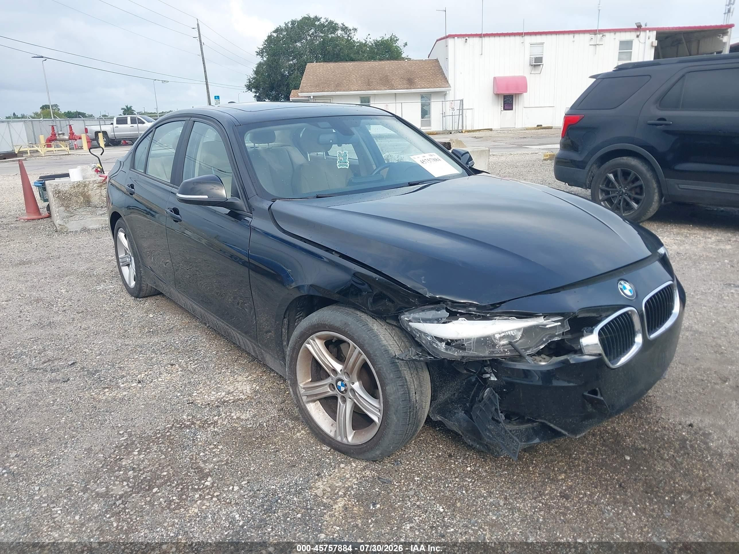 2014 Bmw 328i Xdrive Черный vin: WBA3B3G51ENR81666