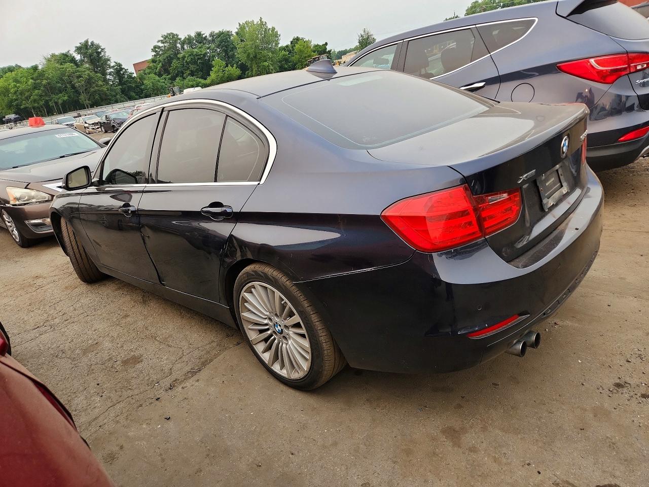 2014 Bmw 328 Xi Синий vin: WBA3B3G51ENR84941