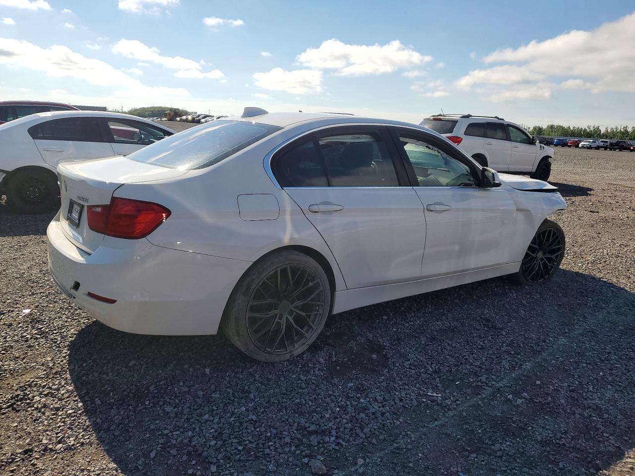 2014 Bmw 328 Xi White vin: WBA3B3G52ENR85113