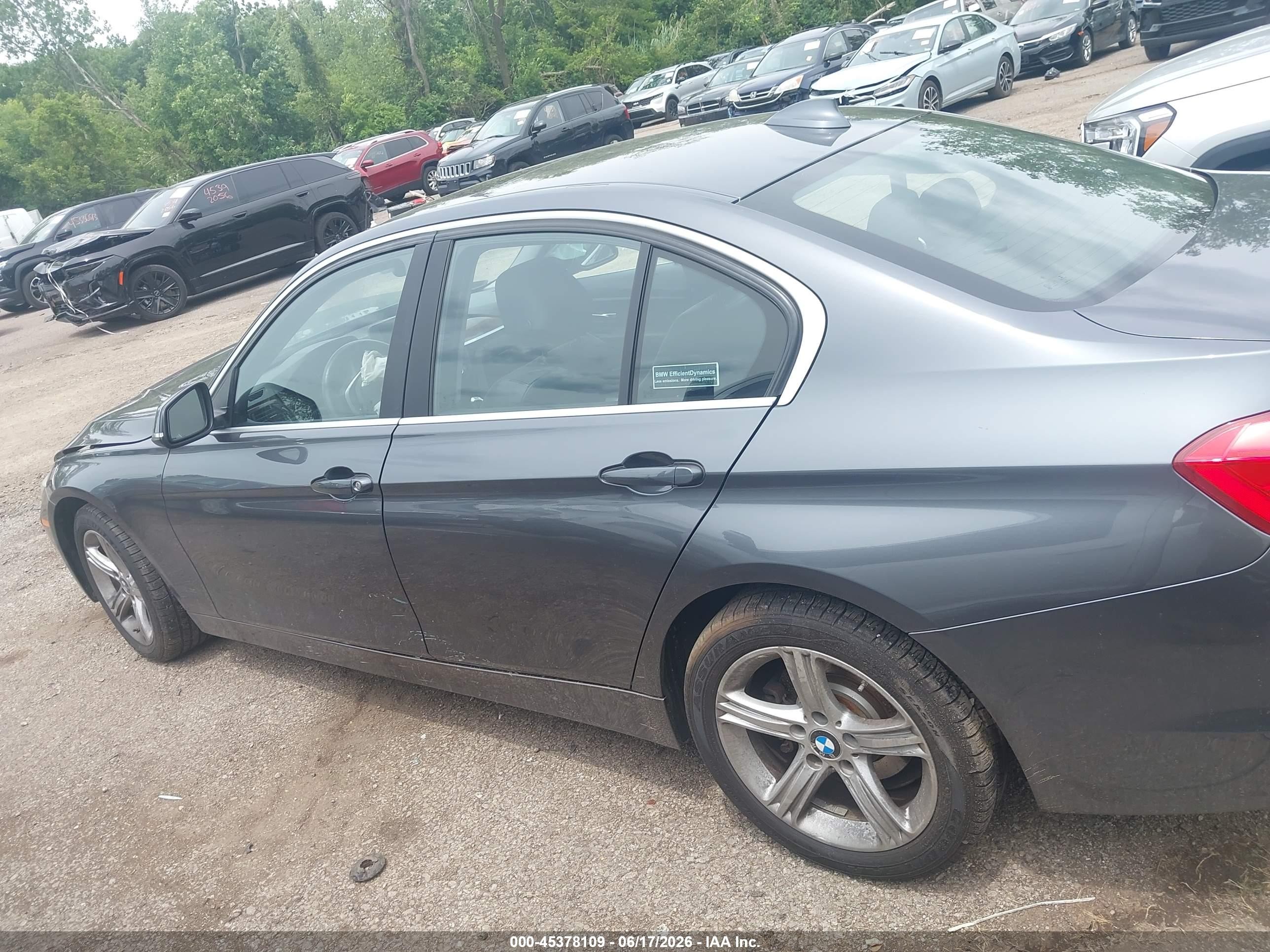 2015 Bmw 328i Xdrive Gray vin: WBA3B3G52FNR85548