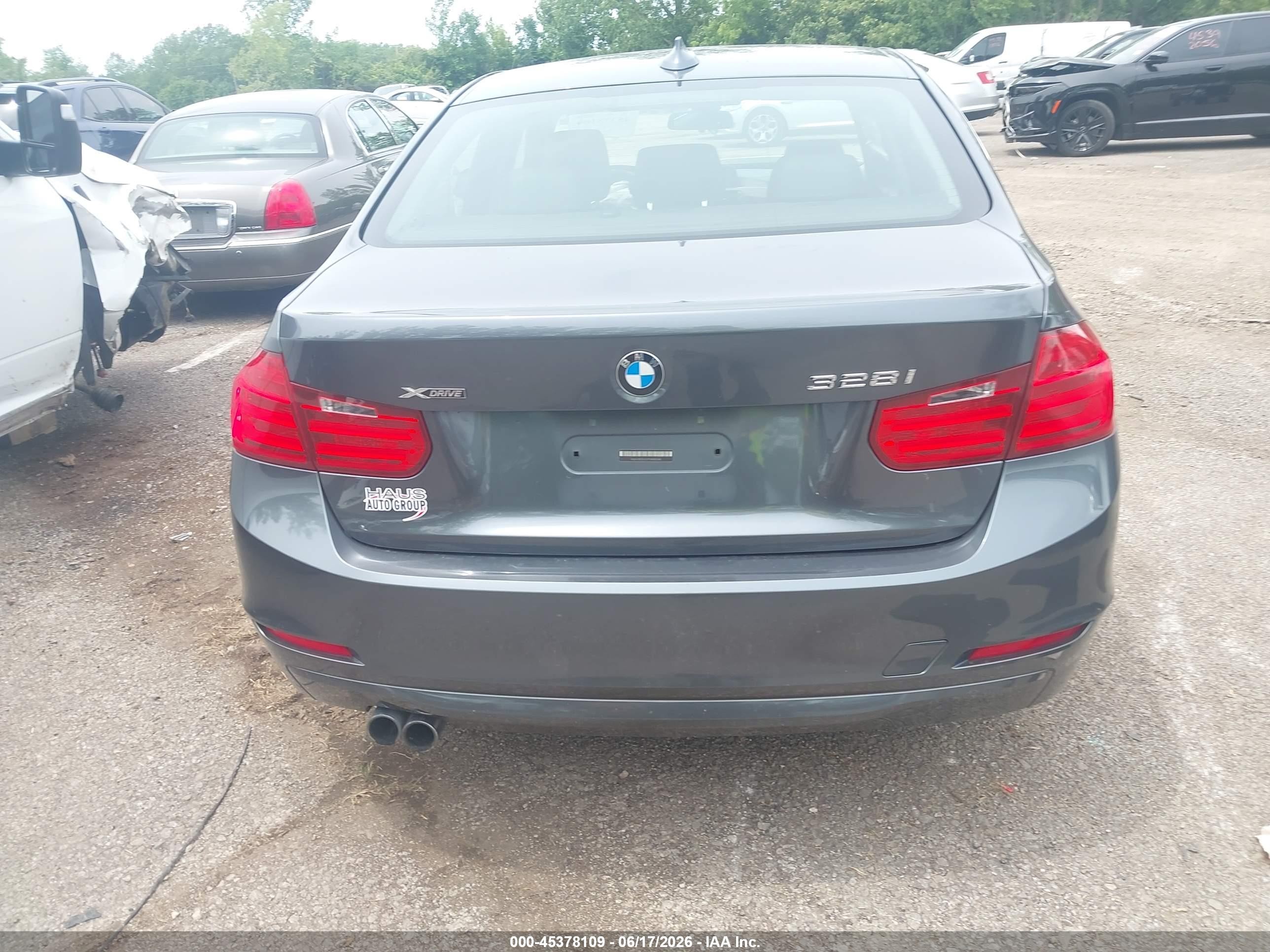 2015 Bmw 328i Xdrive Gray vin: WBA3B3G52FNR85548