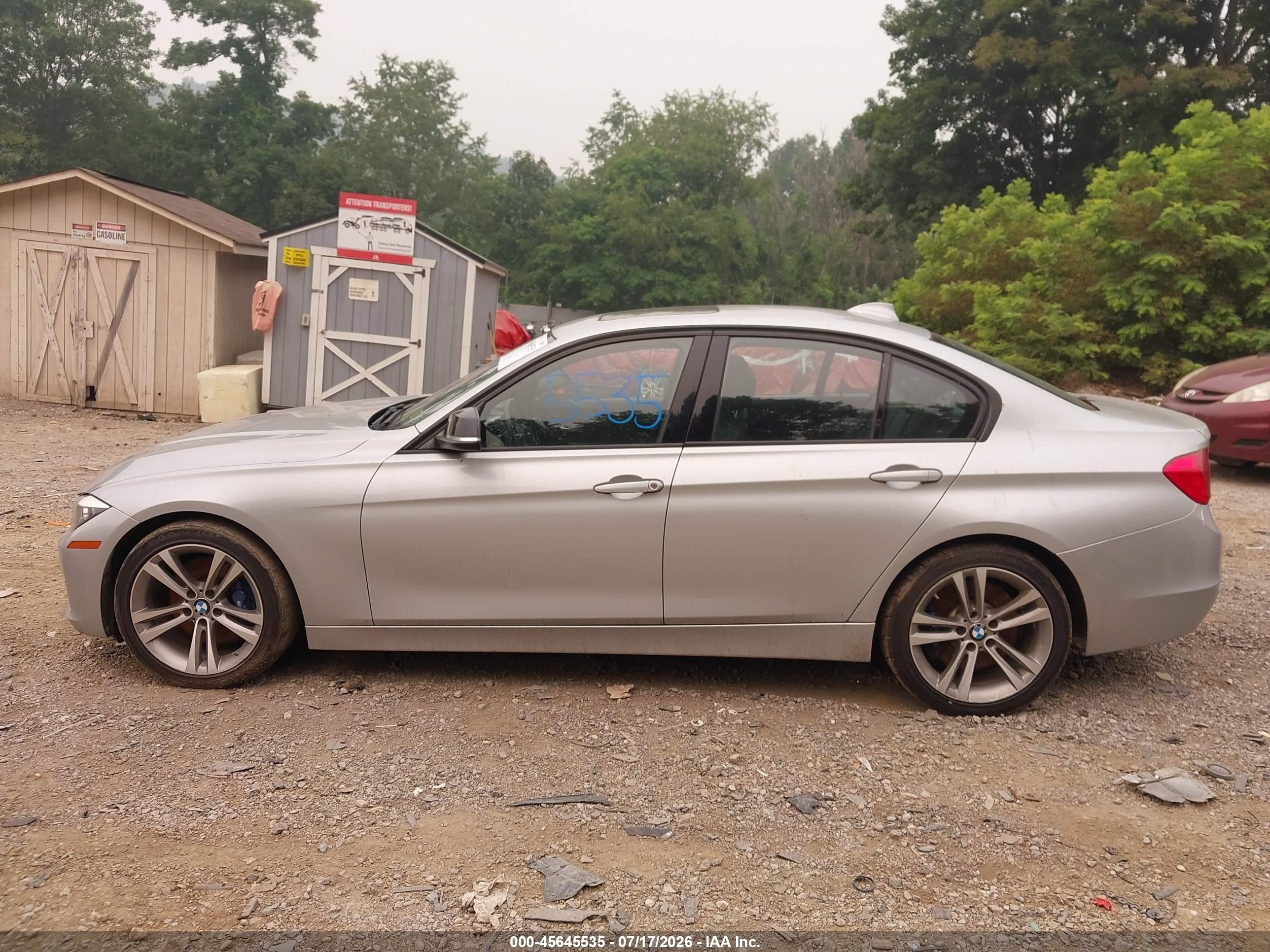 2015 Bmw 328i Xdrive Серебряный vin: WBA3B3G52FNR87610