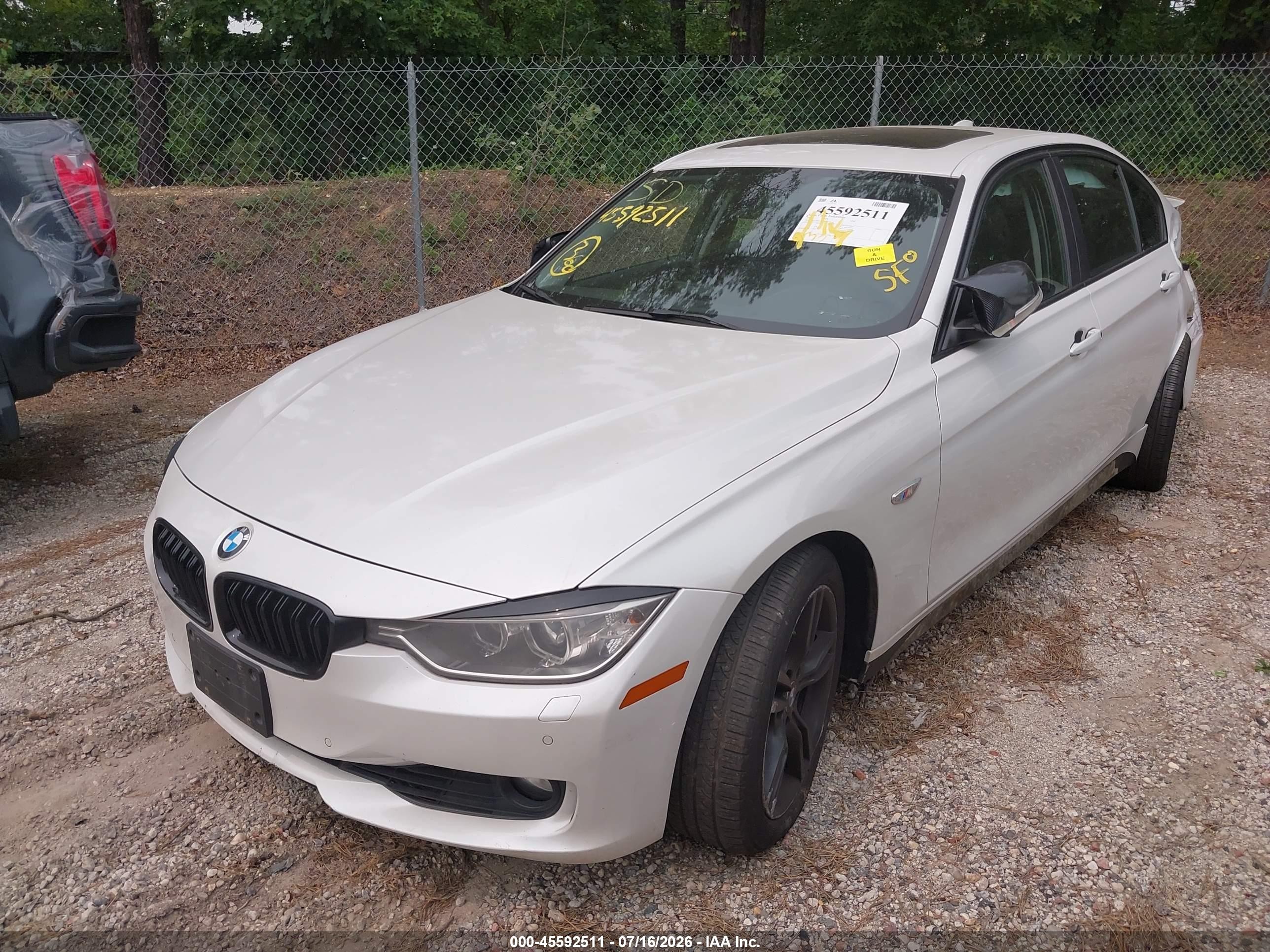 2015 Bmw 328i Xdrive White vin: WBA3B3G52FNR88613