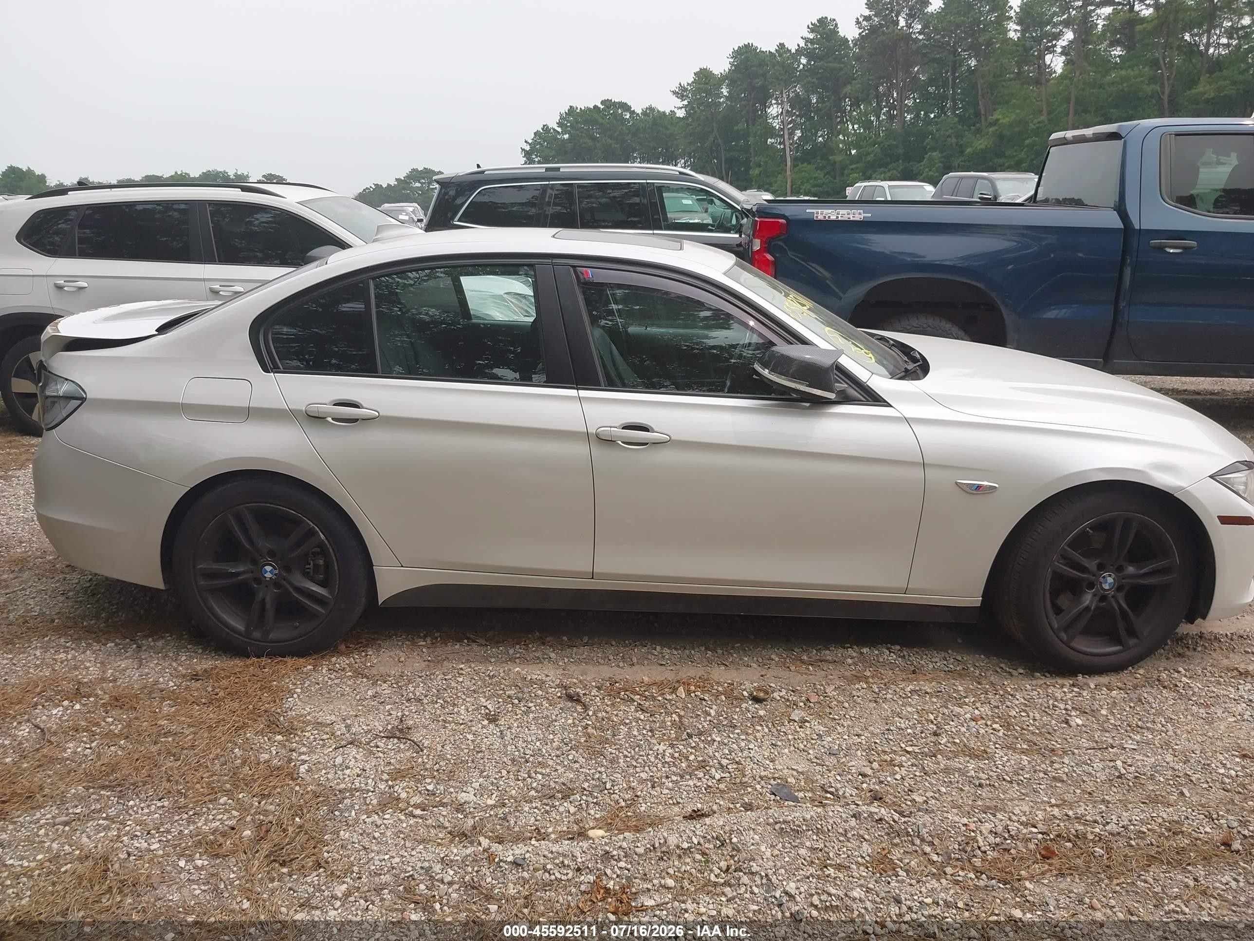 2015 Bmw 328i Xdrive White vin: WBA3B3G52FNR88613