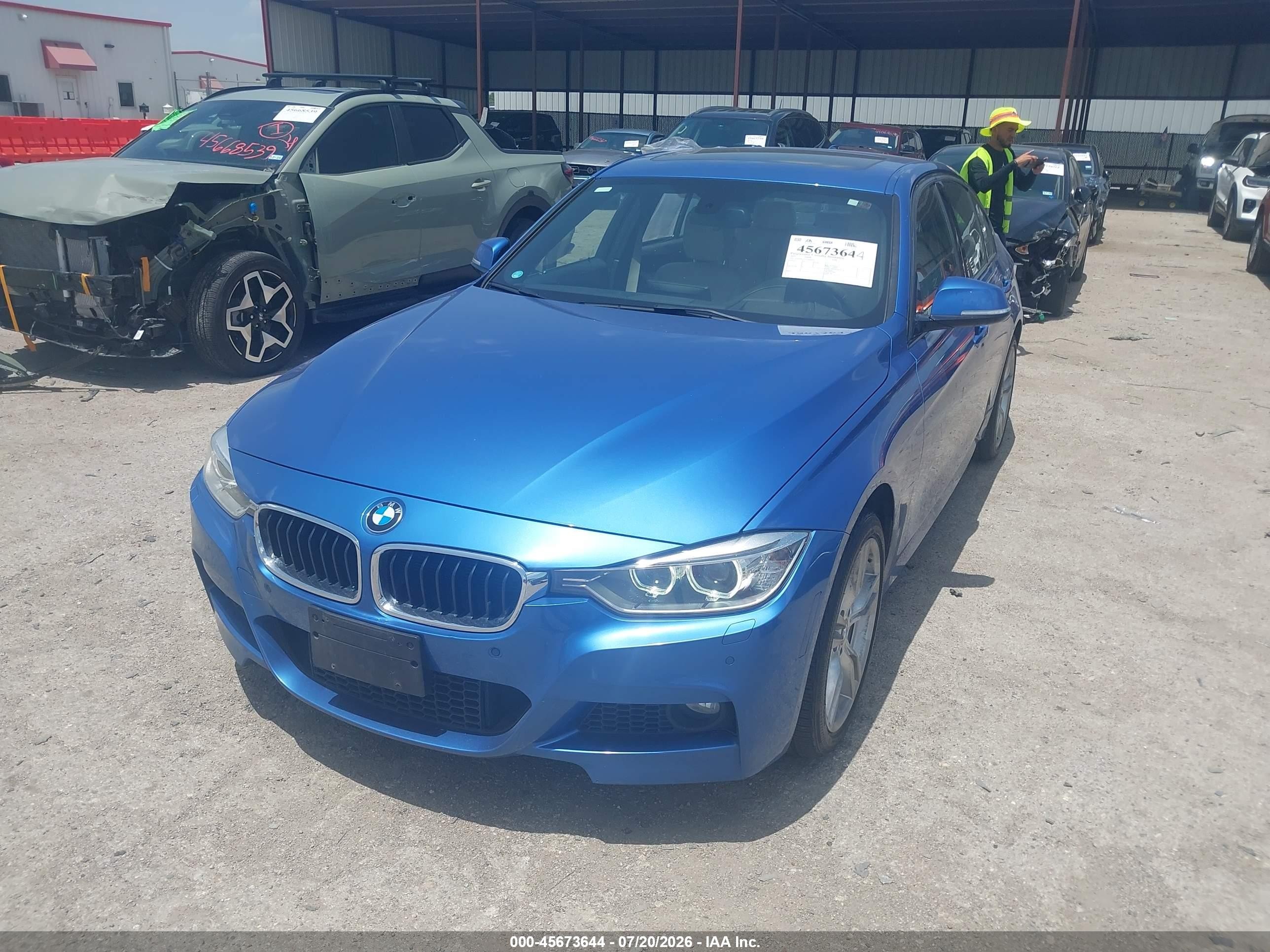2015 Bmw 328i Xdrive Blue vin: WBA3B3G52FNR88692