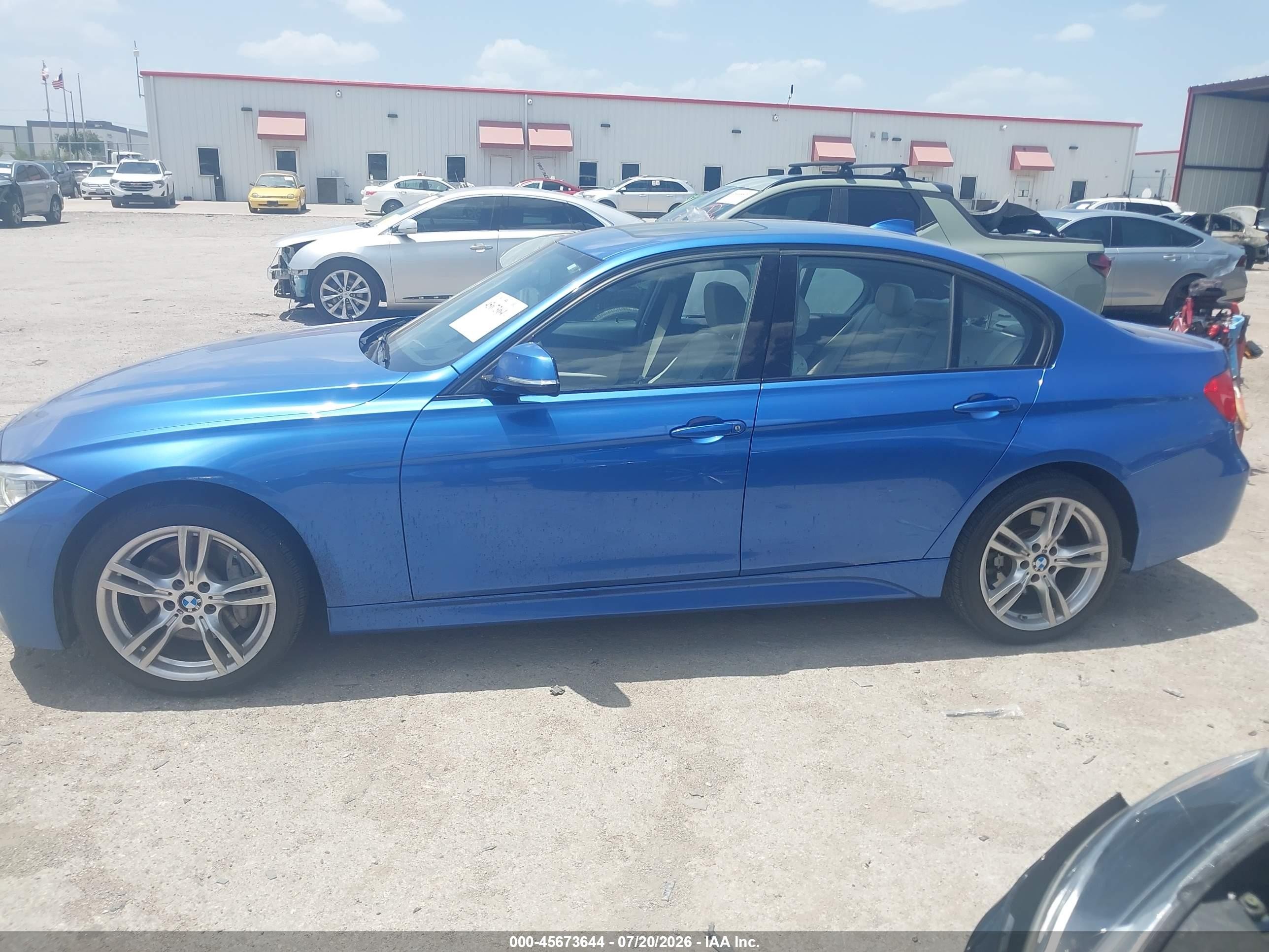2015 Bmw 328i Xdrive Blue vin: WBA3B3G52FNR88692