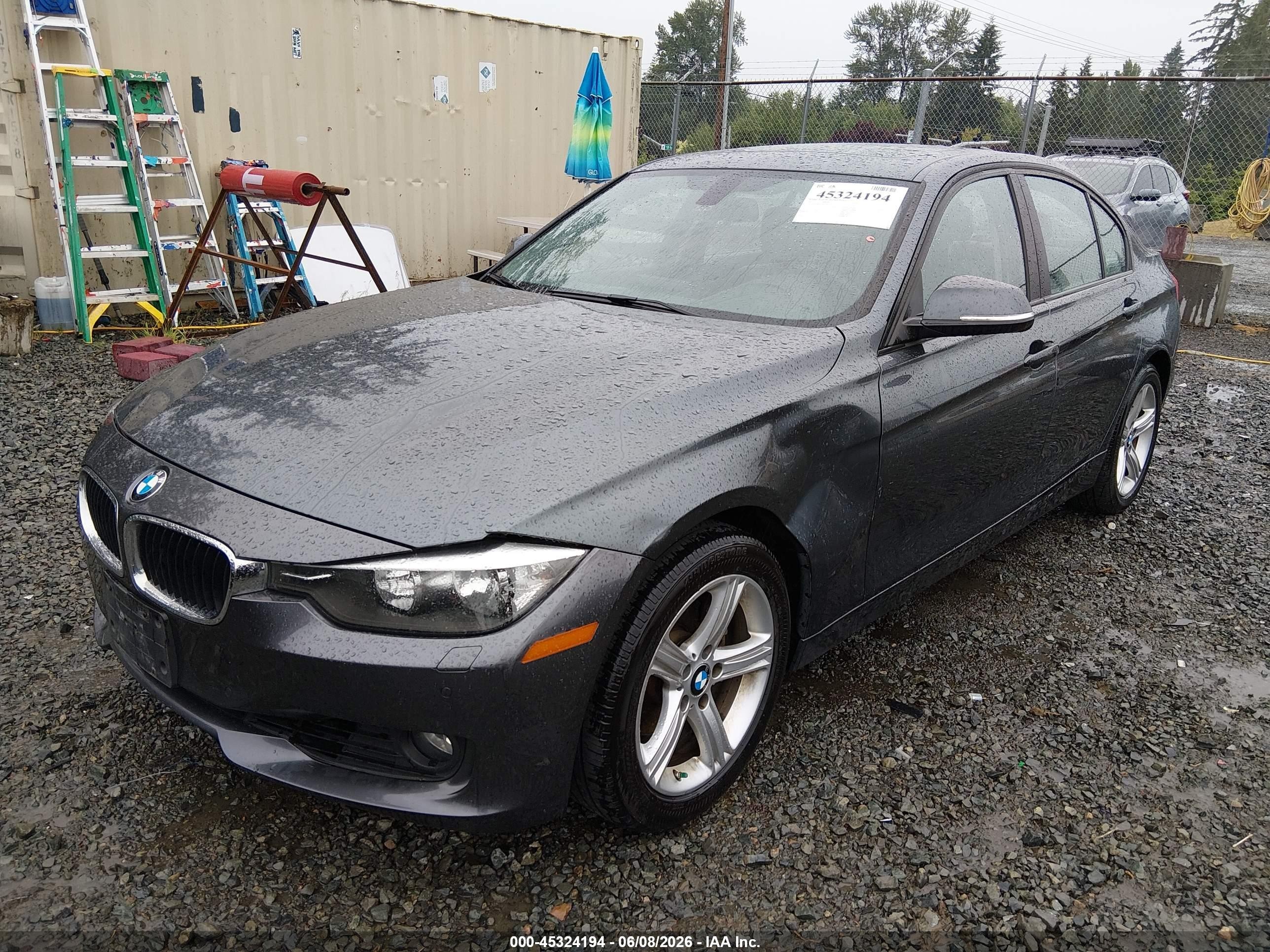 2015 Bmw 328i Xdrive Серый vin: WBA3B3G54FNR87950