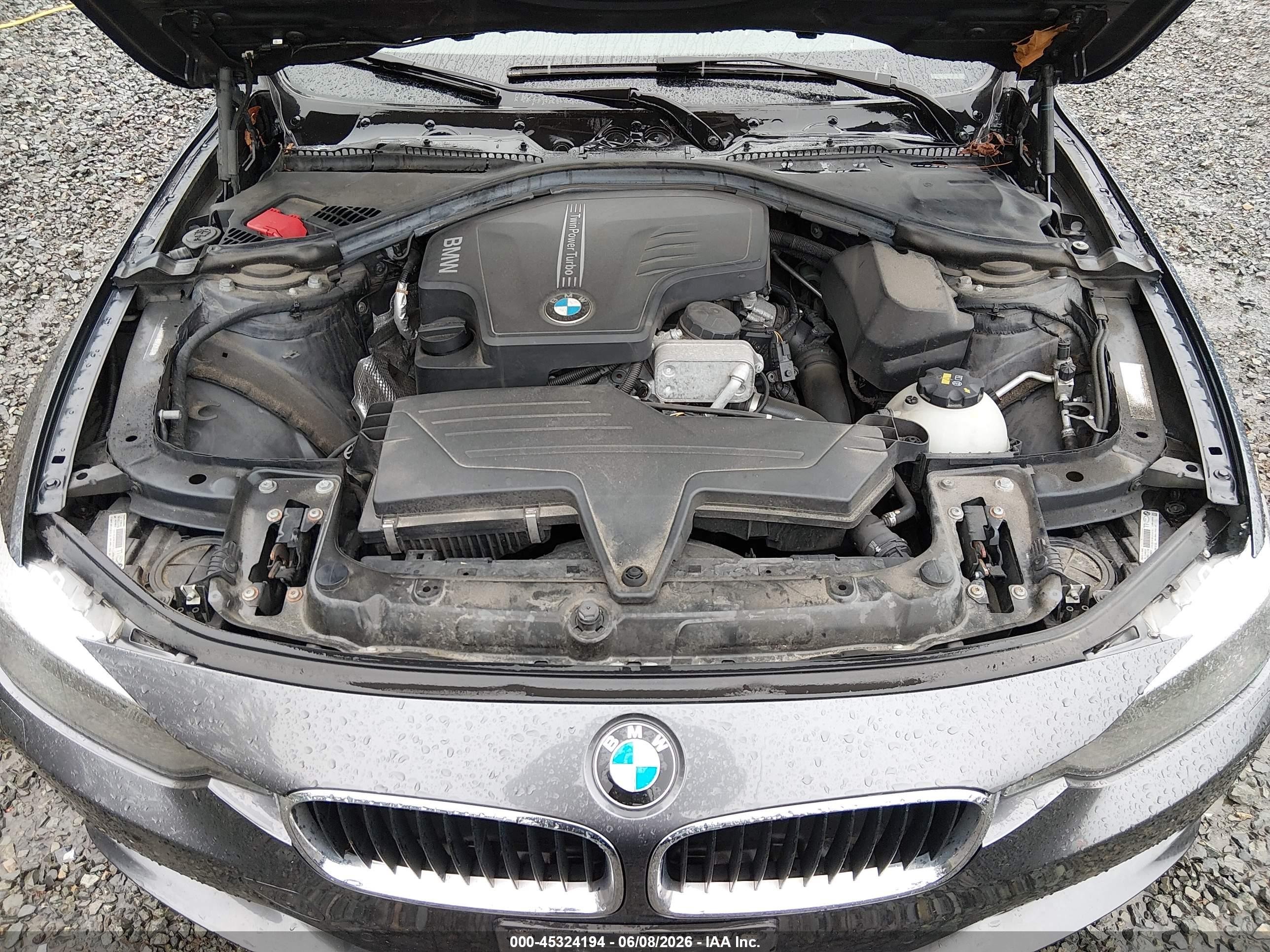 2015 Bmw 328i Xdrive Серый vin: WBA3B3G54FNR87950