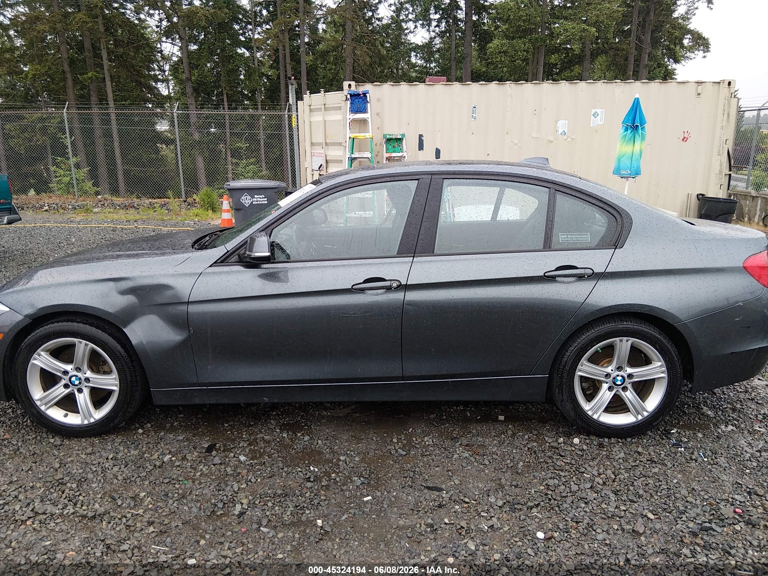 2015 Bmw 328i Xdrive Серый vin: WBA3B3G54FNR87950