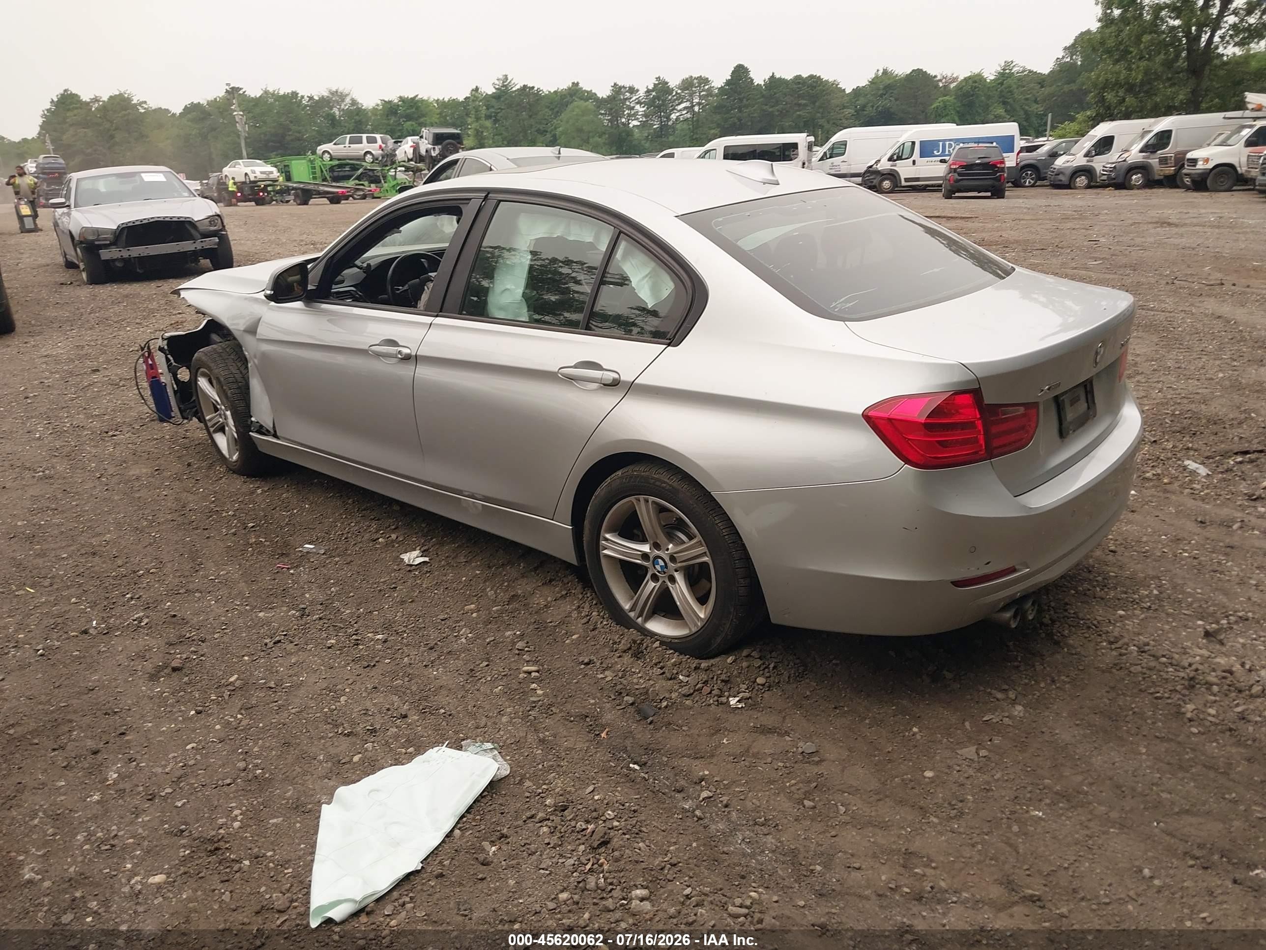2014 Bmw 328i Xdrive Silver vin: WBA3B3G56ENR82098