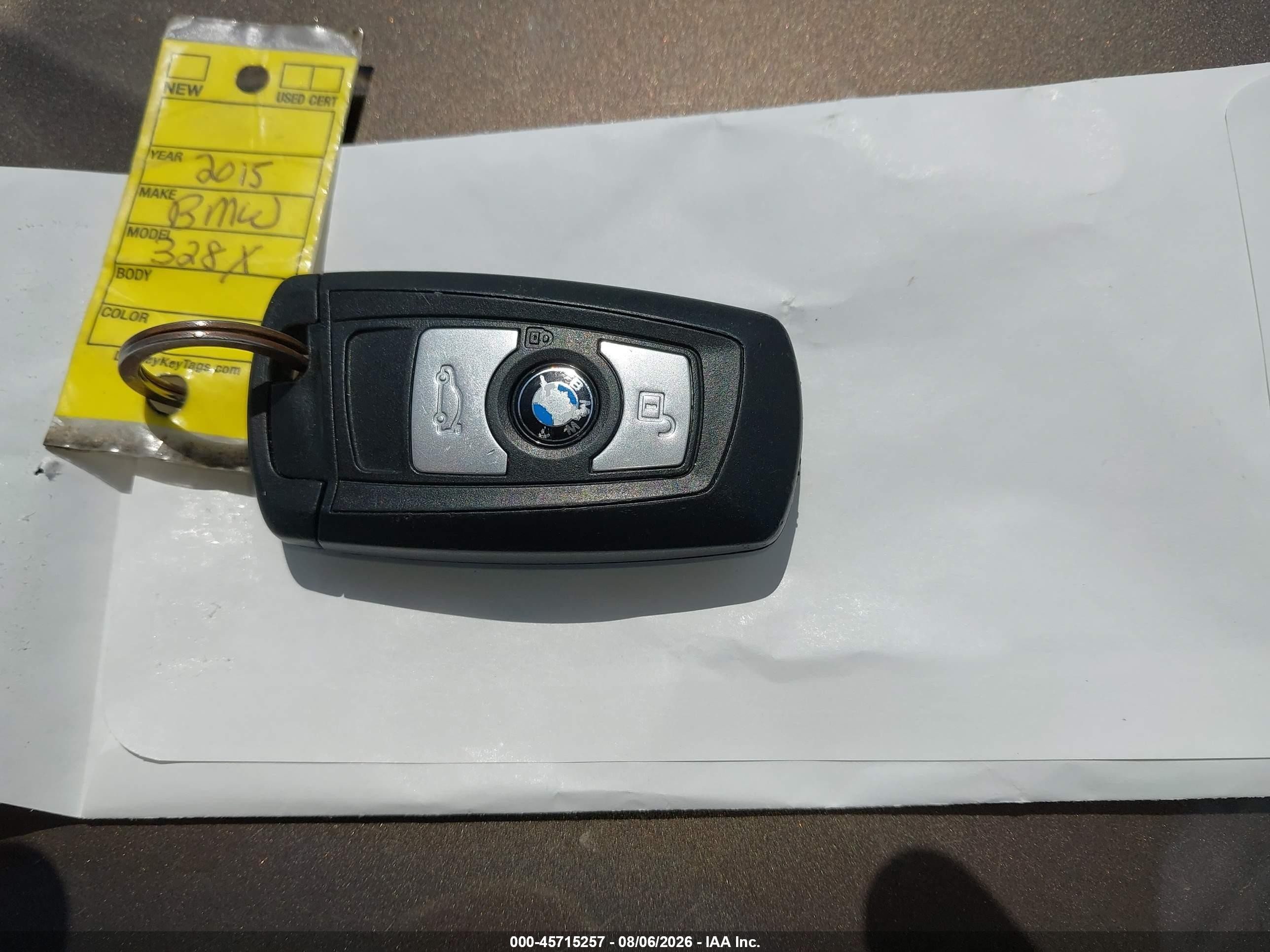 2015 Bmw 328i Xdrive Коричневый vin: WBA3B3G56FNR85830