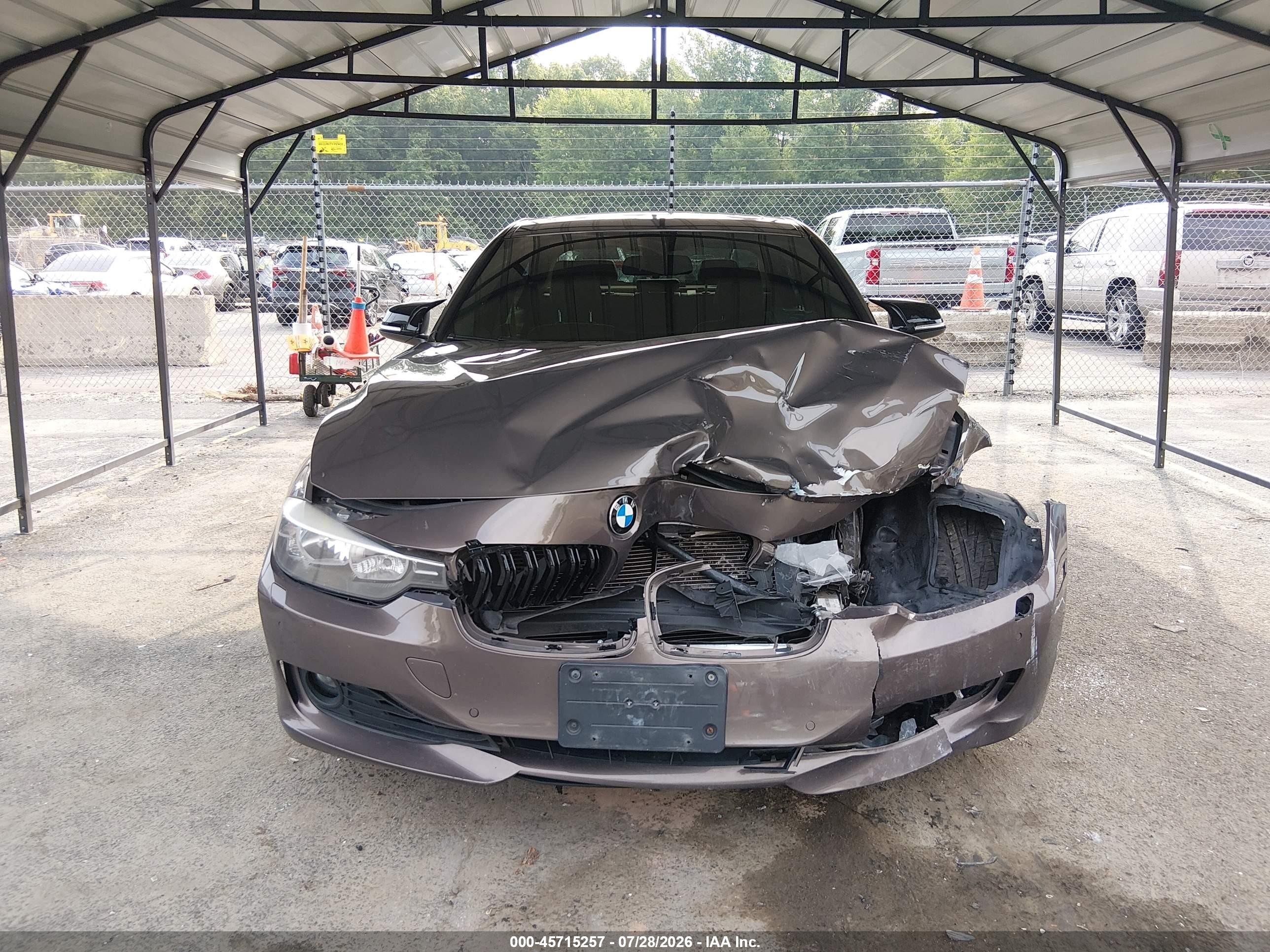 2015 Bmw 328i Xdrive Коричневый vin: WBA3B3G56FNR85830