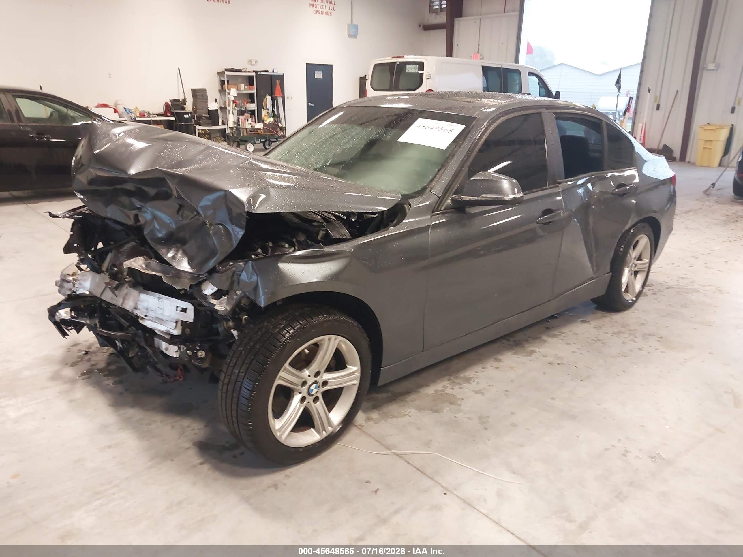 2015 Bmw 328i Xdrive Gray vin: WBA3B3G56FNT17087