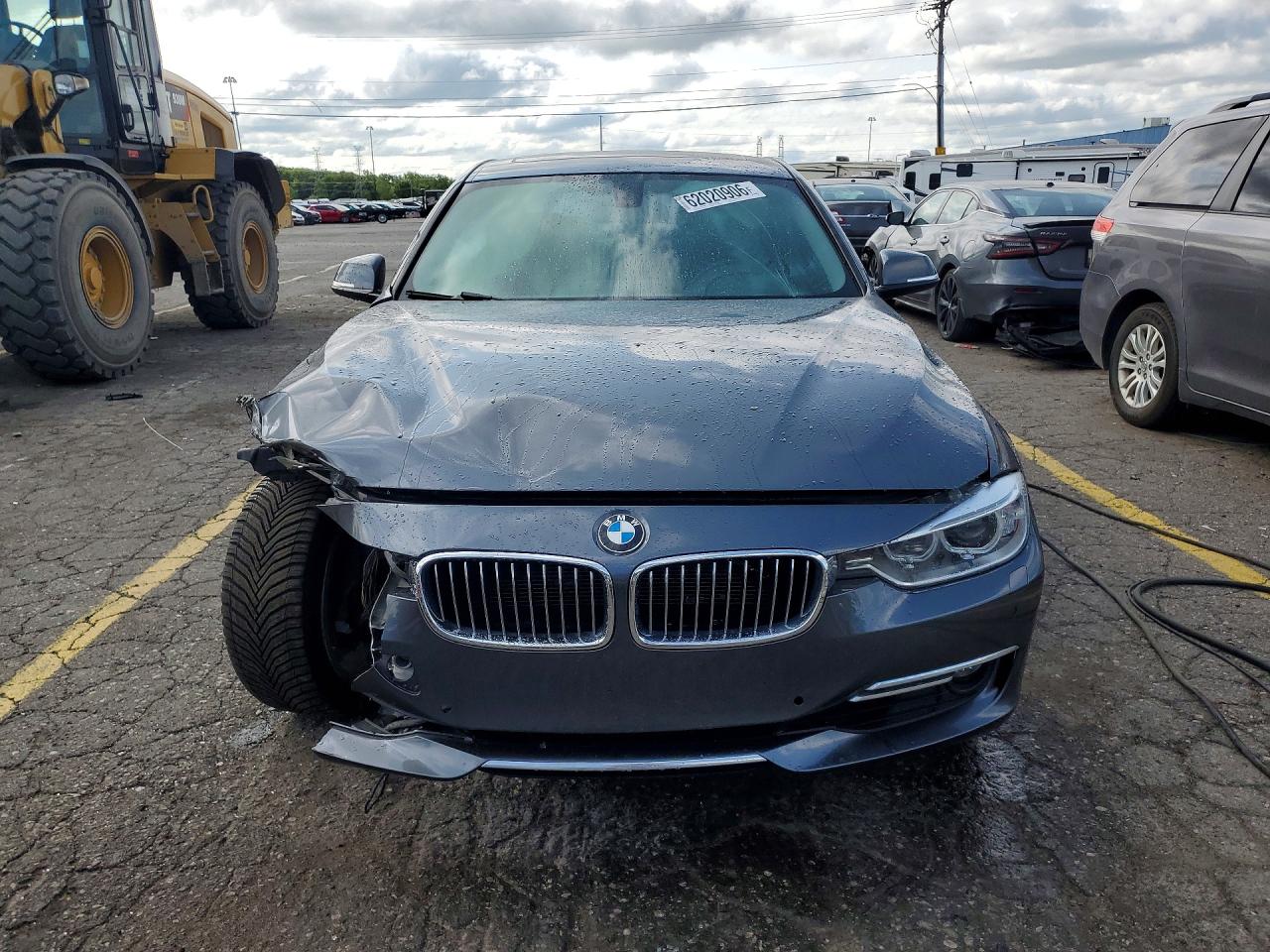 2015 Bmw 328 Xi Серый vin: WBA3B3G56FNT19308