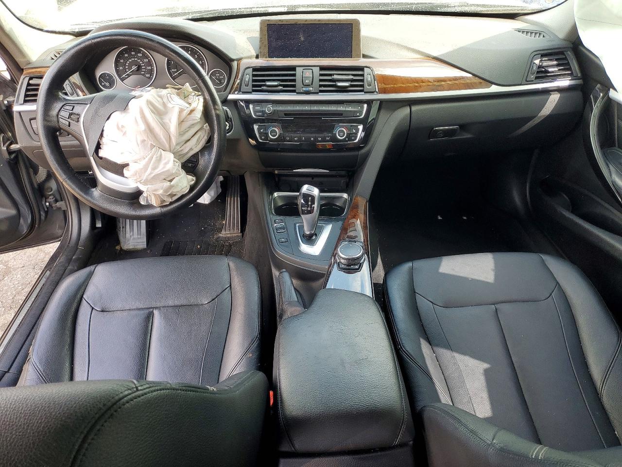 2015 Bmw 328 Xi Серый vin: WBA3B3G56FNT19308