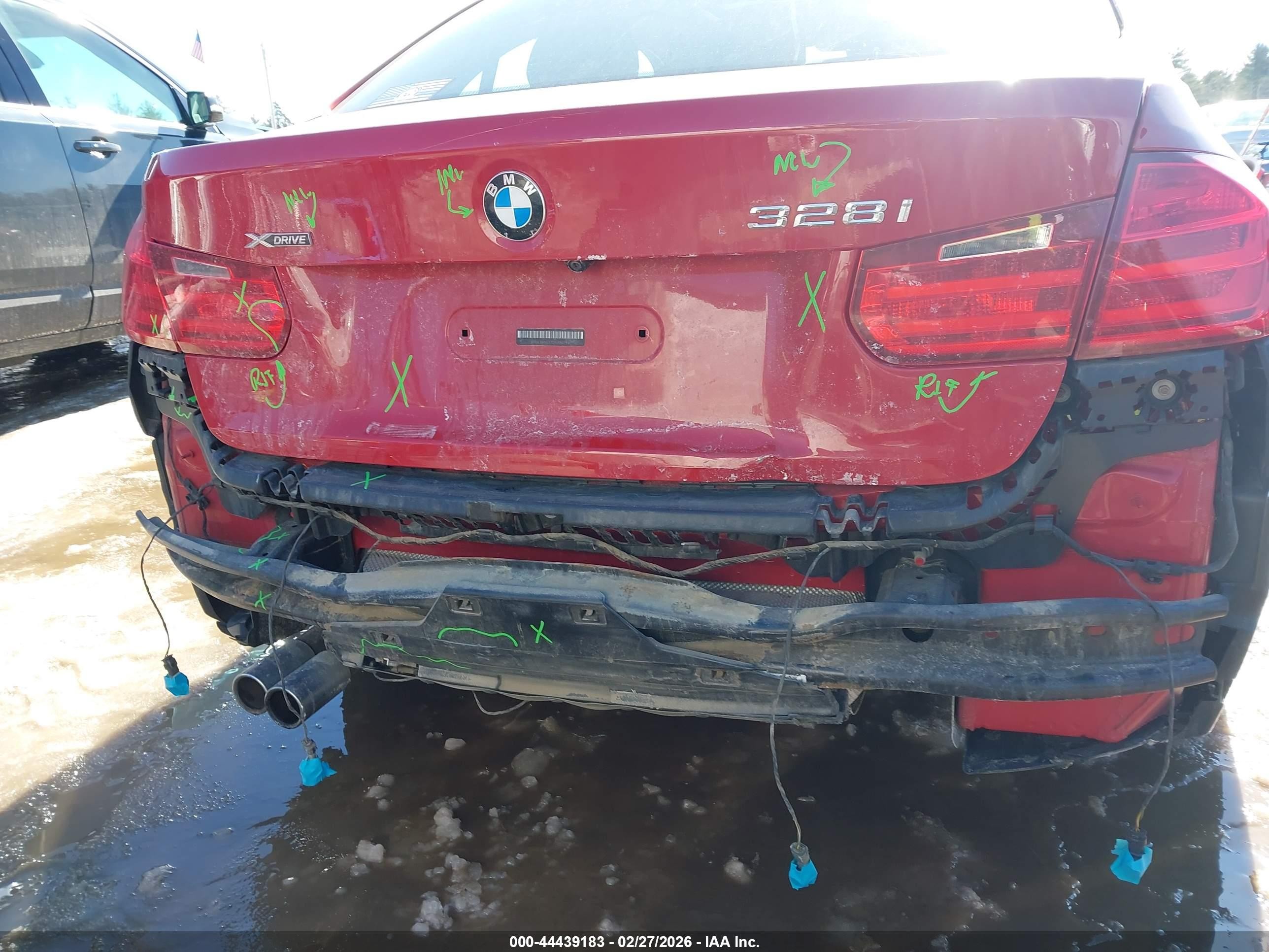 2013 Bmw 328i Xdrive Red vin: WBA3B3G57DNR80794