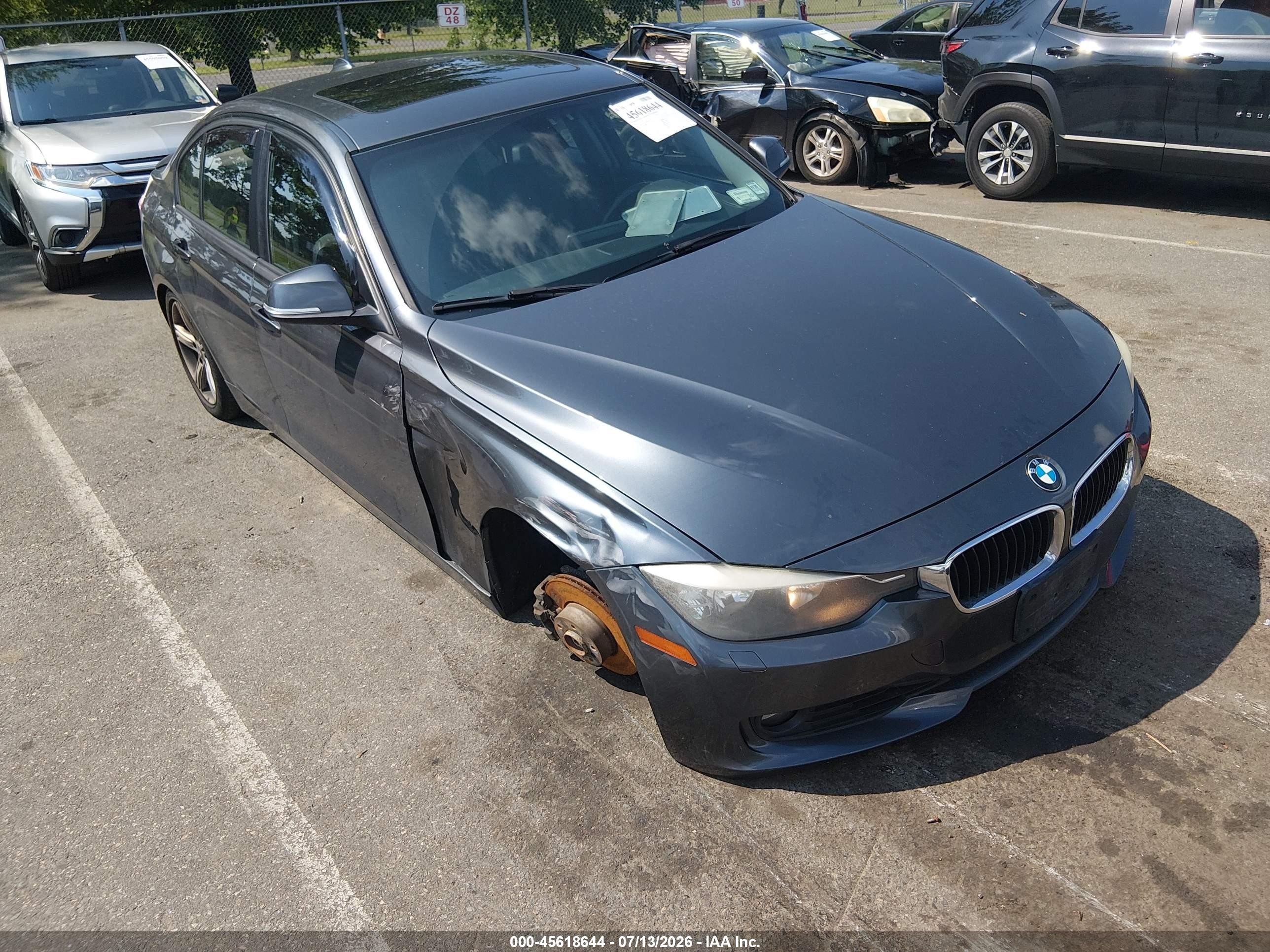 2014 Bmw 328i Xdrive Gray vin: WBA3B3G57ENR81638
