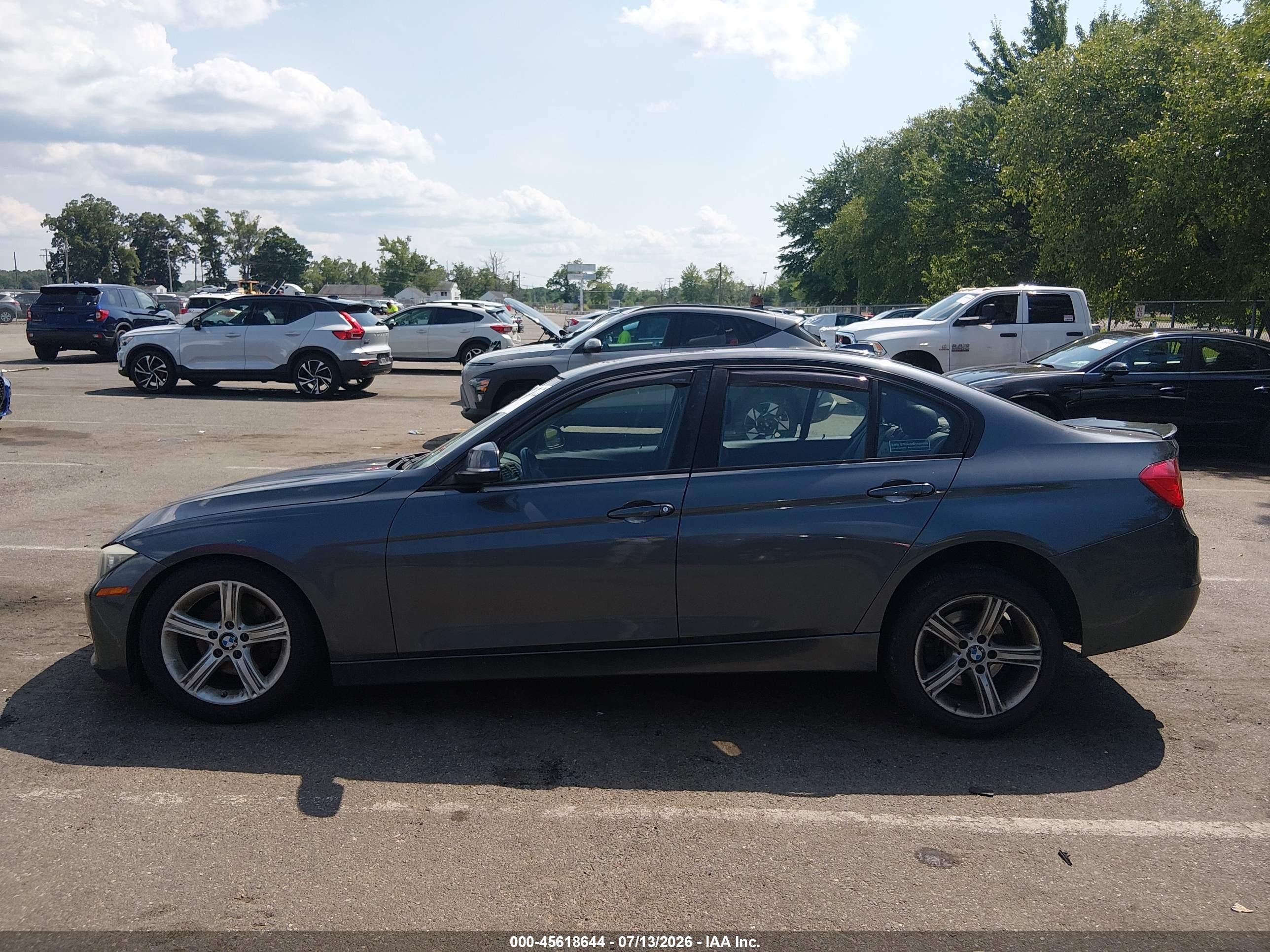 2014 Bmw 328i Xdrive Gray vin: WBA3B3G57ENR81638