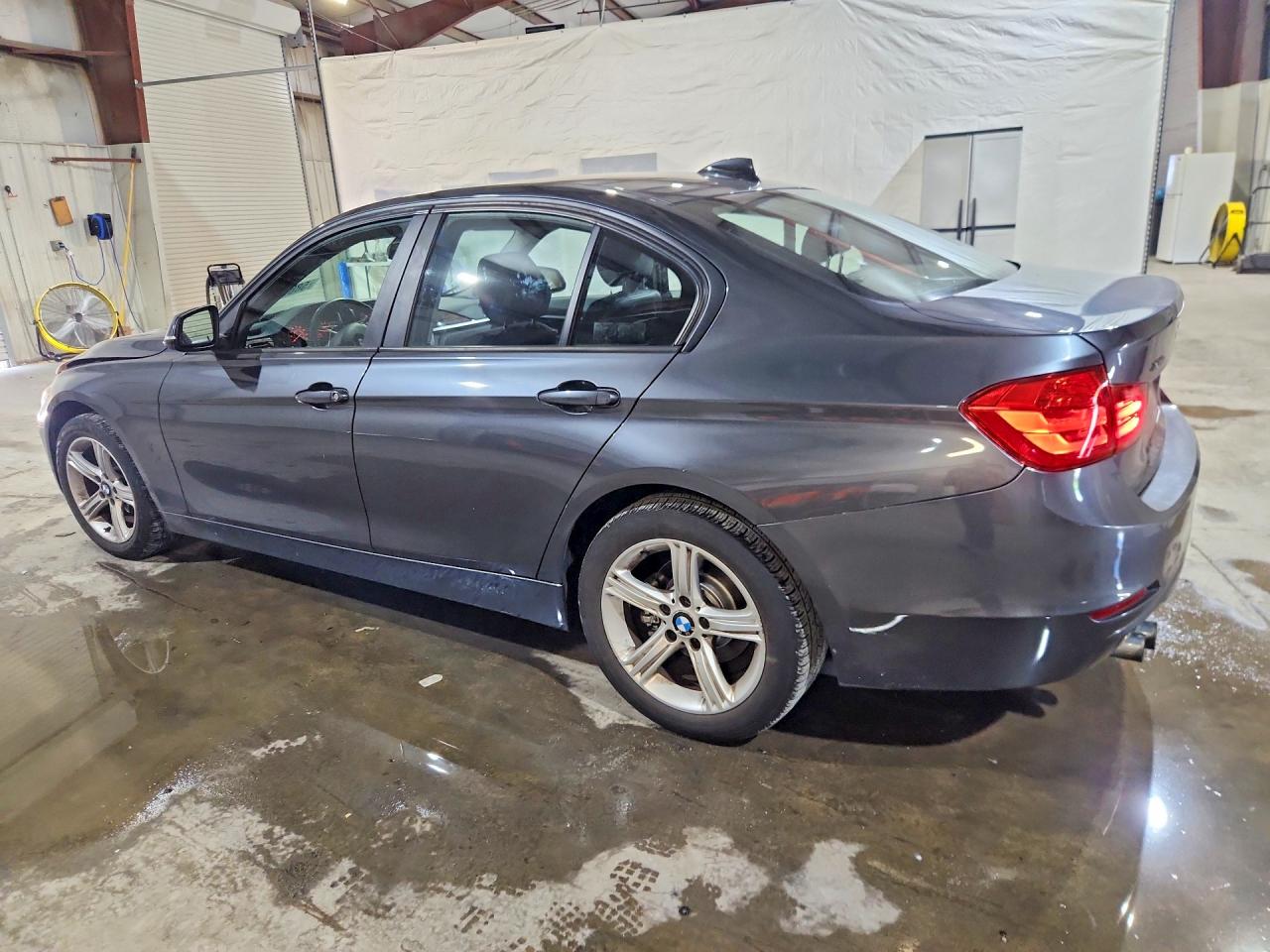 2014 Bmw 328 Xi Gray vin: WBA3B3G57ENR81882