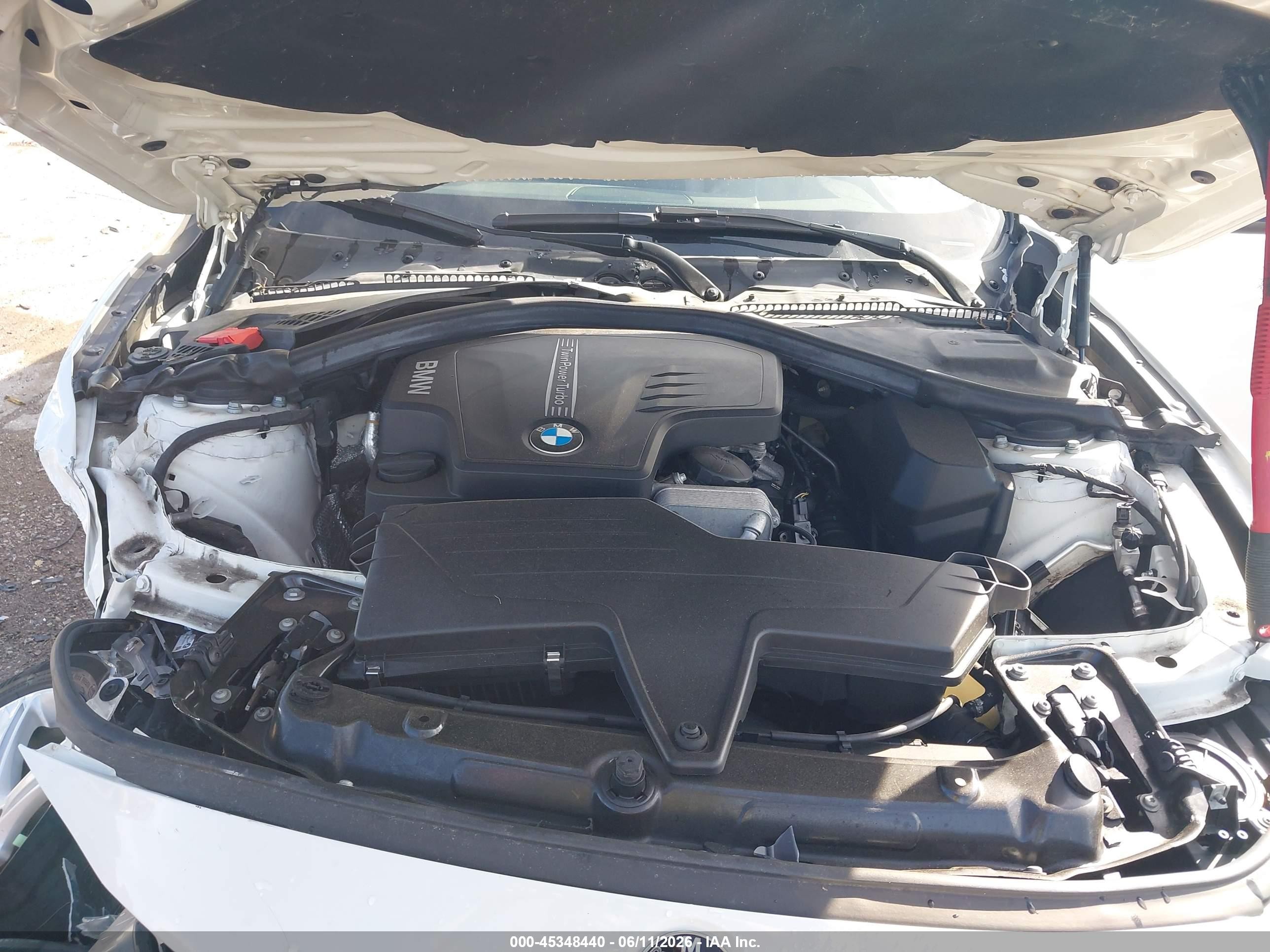 2015 Bmw 328i Xdrive White vin: WBA3B3G57FNT68792