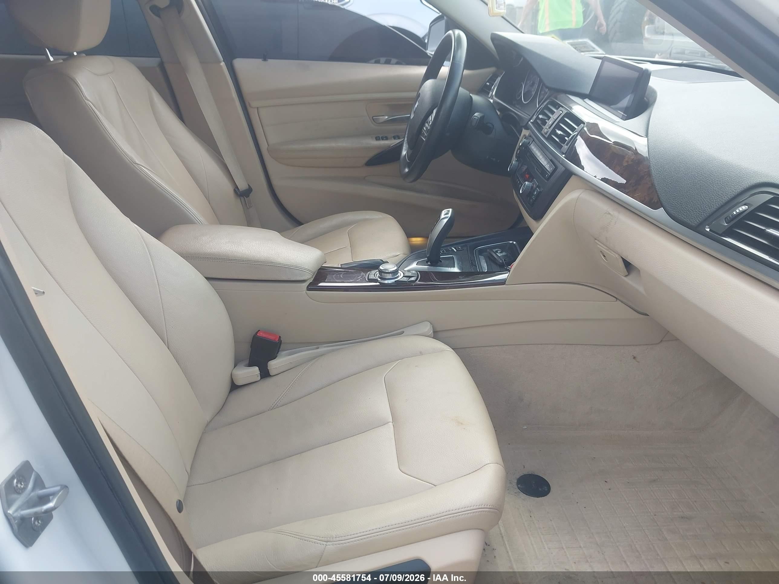 2013 Bmw 328i Xdrive White vin: WBA3B3G58DNR79699