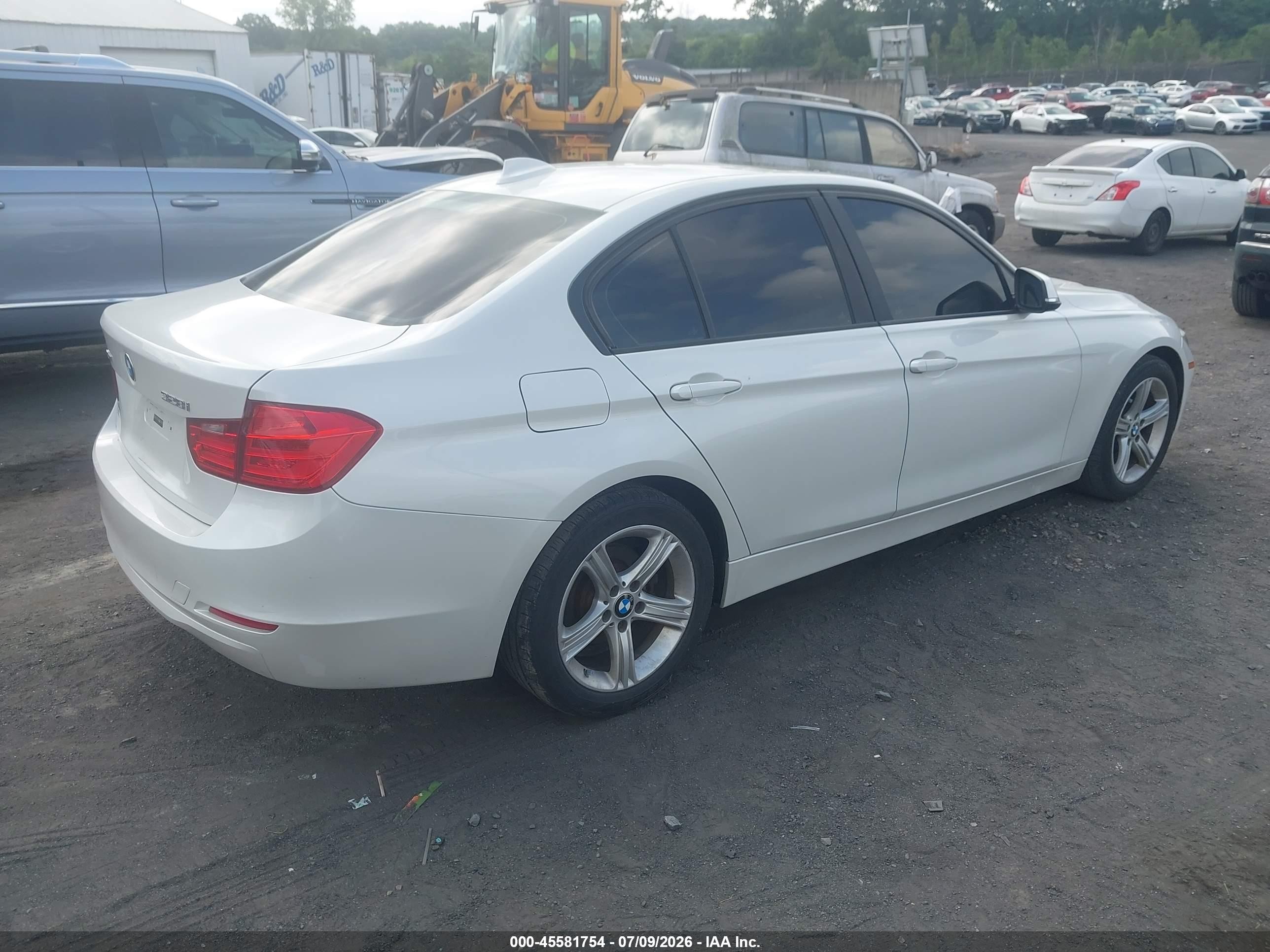 2013 Bmw 328i Xdrive White vin: WBA3B3G58DNR79699